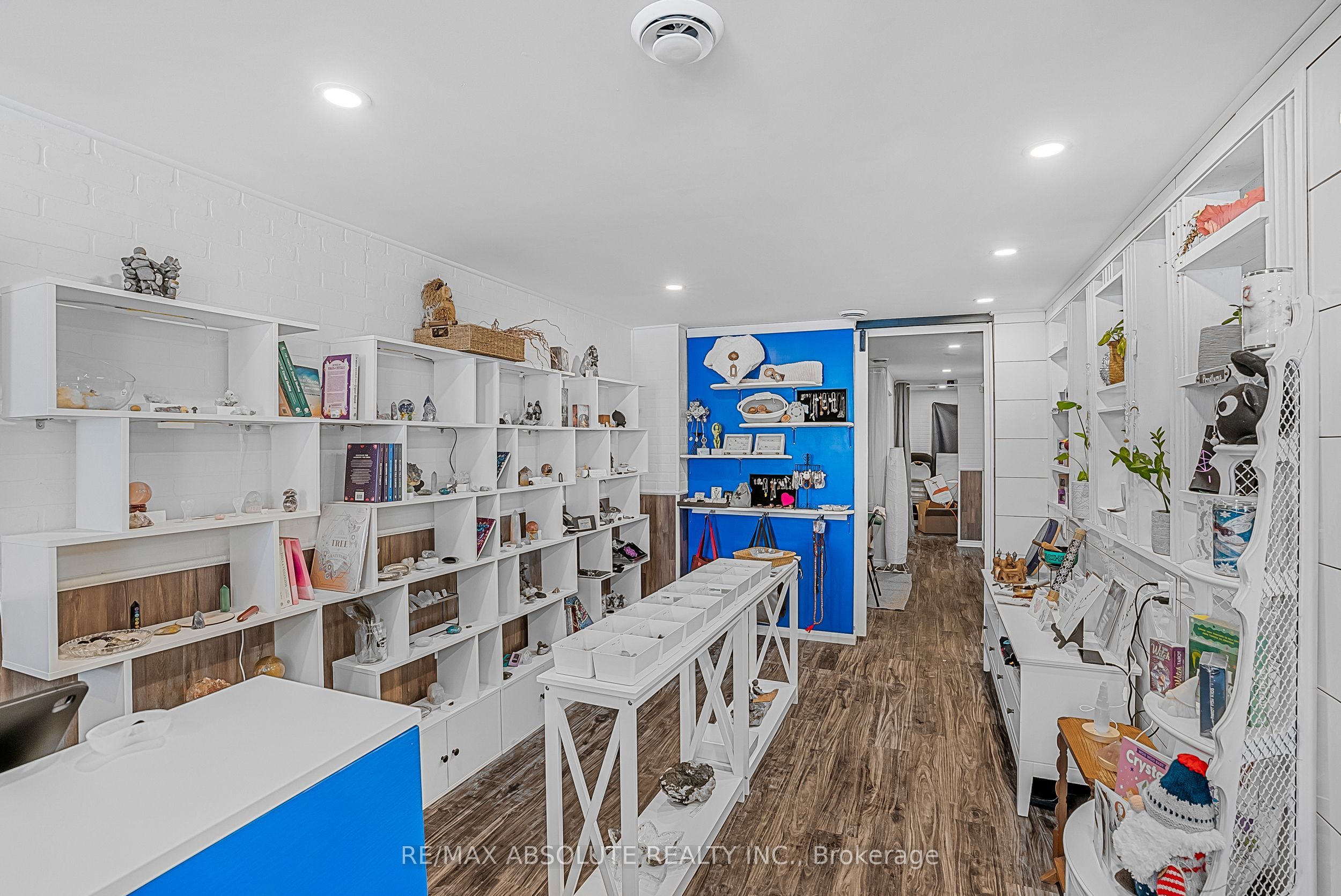 14 Spencer Street Property Photo 8