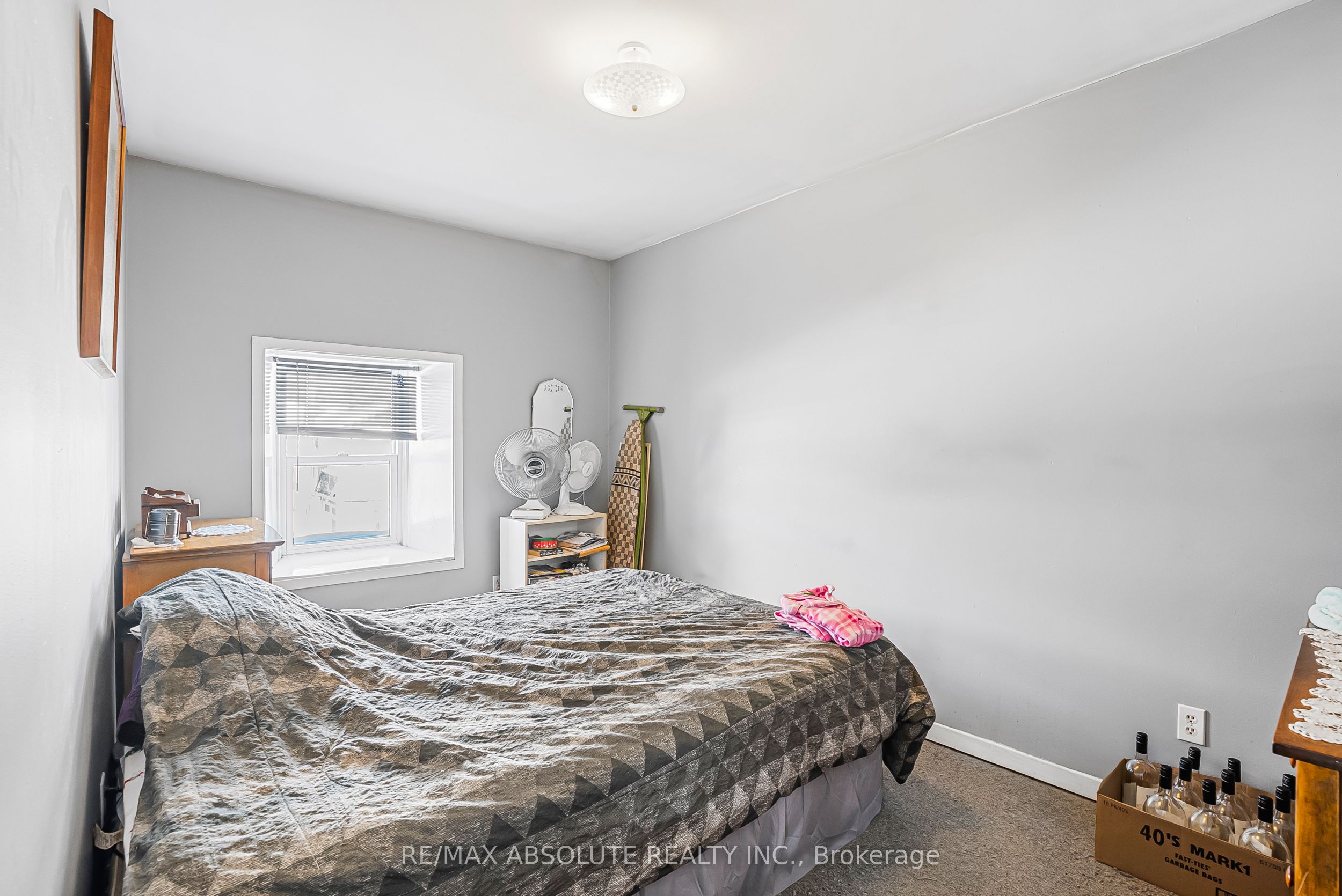 14 Spencer Street Property Photo 26