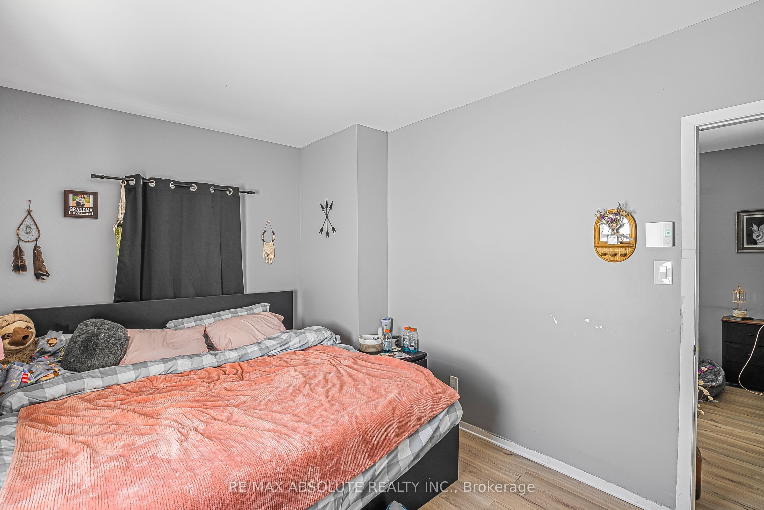 14 Spencer Street Property Photo 37