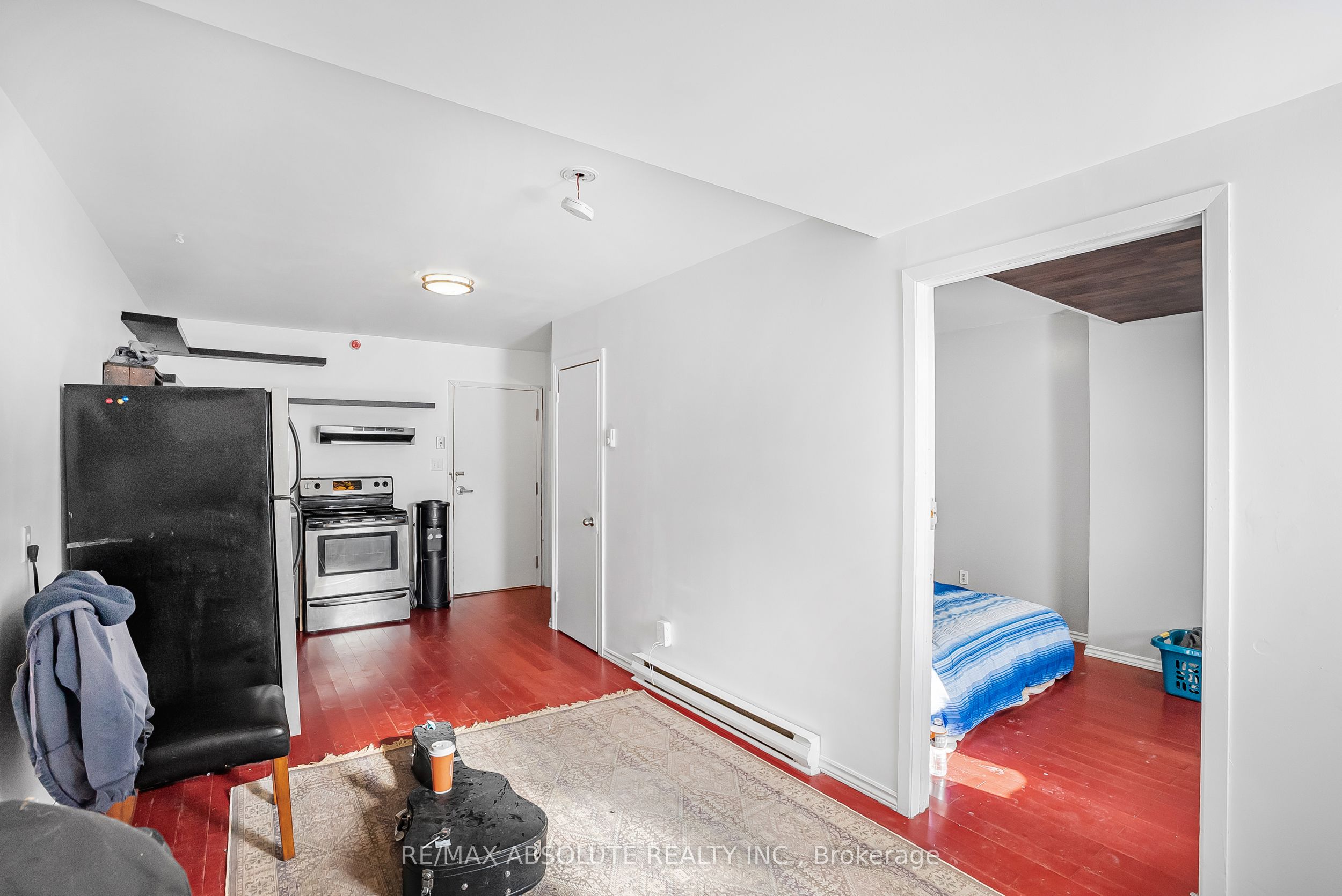 14 Spencer Street Property Photo 46