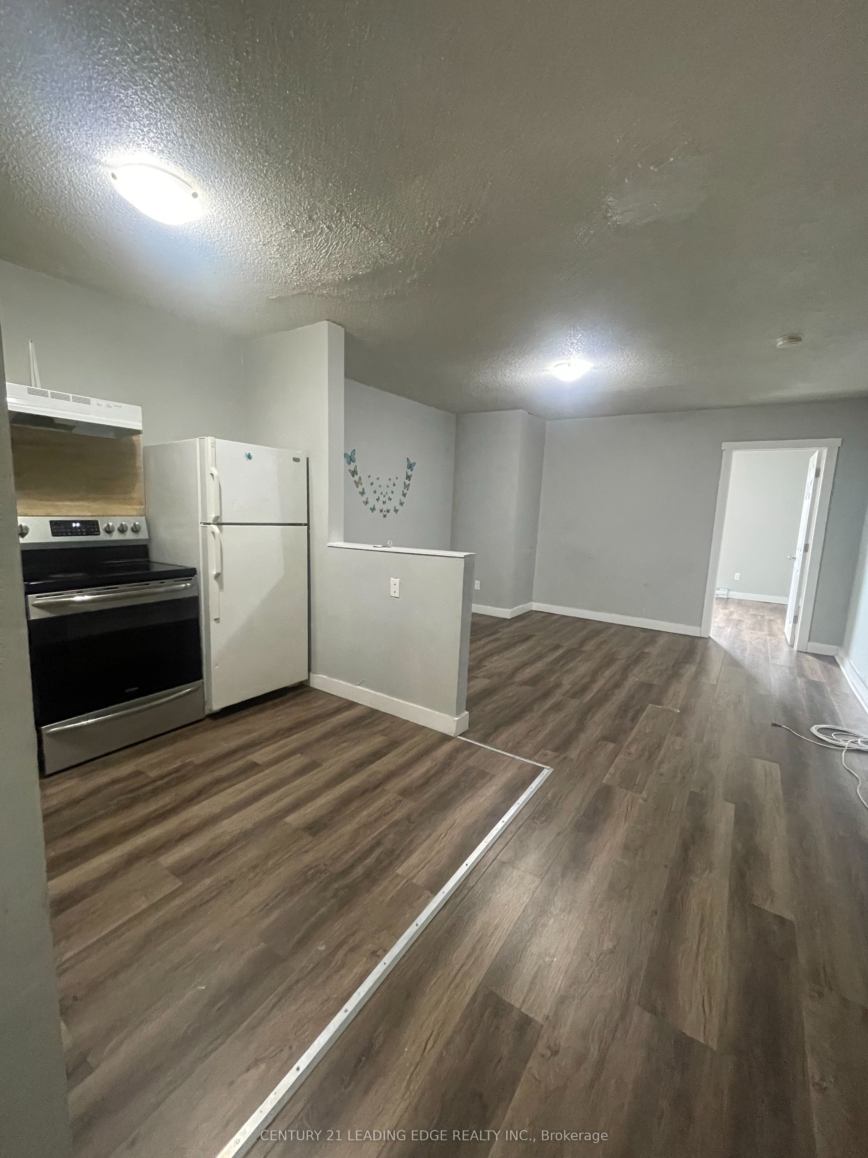 311 Front Street Property Photo 4