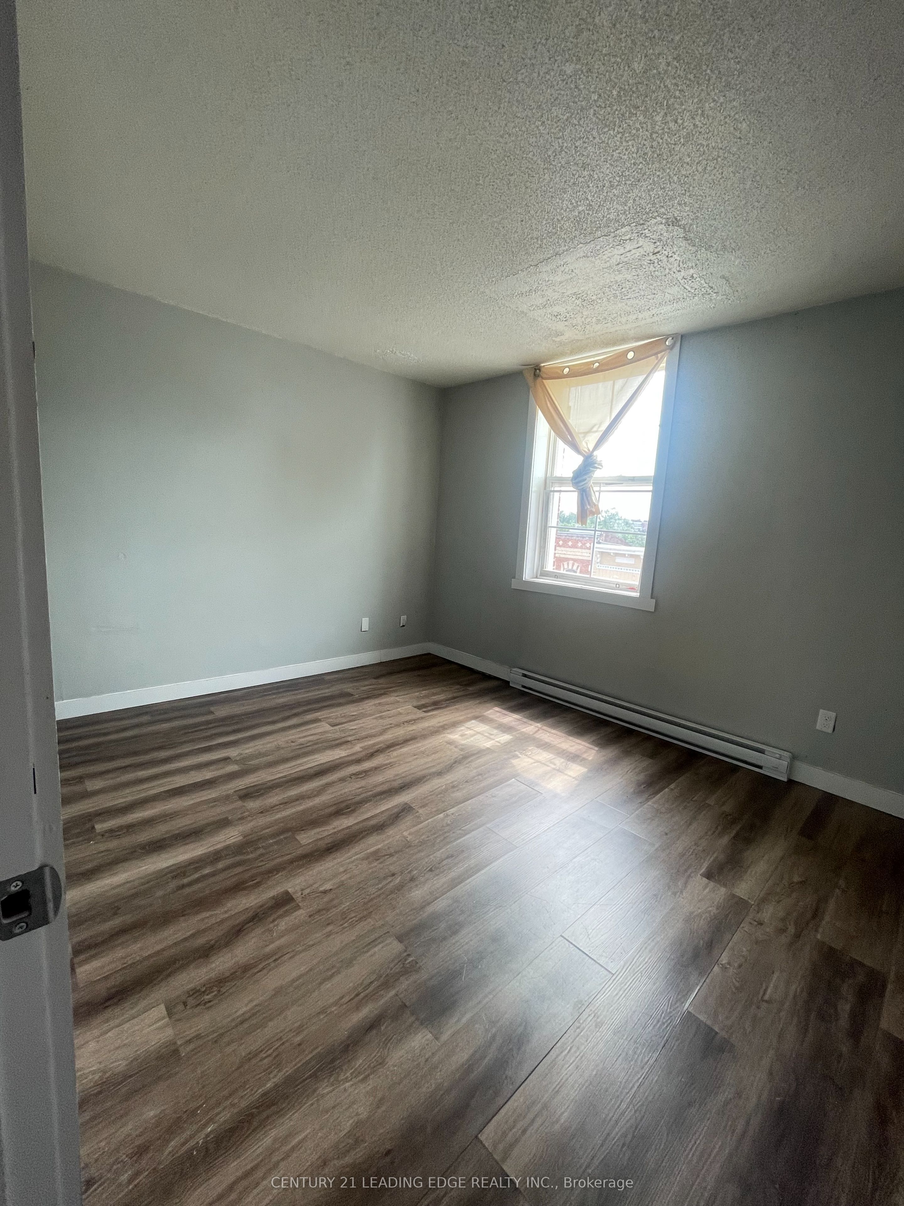 311 Front Street Property Photo 5