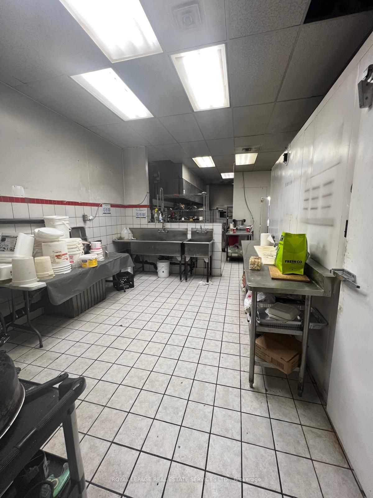 #2 - 1775 Ernest Avenue Property Photo 5