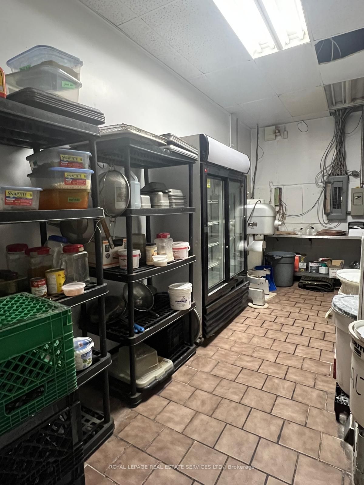 #2 - 1775 Ernest Avenue Property Photo 13