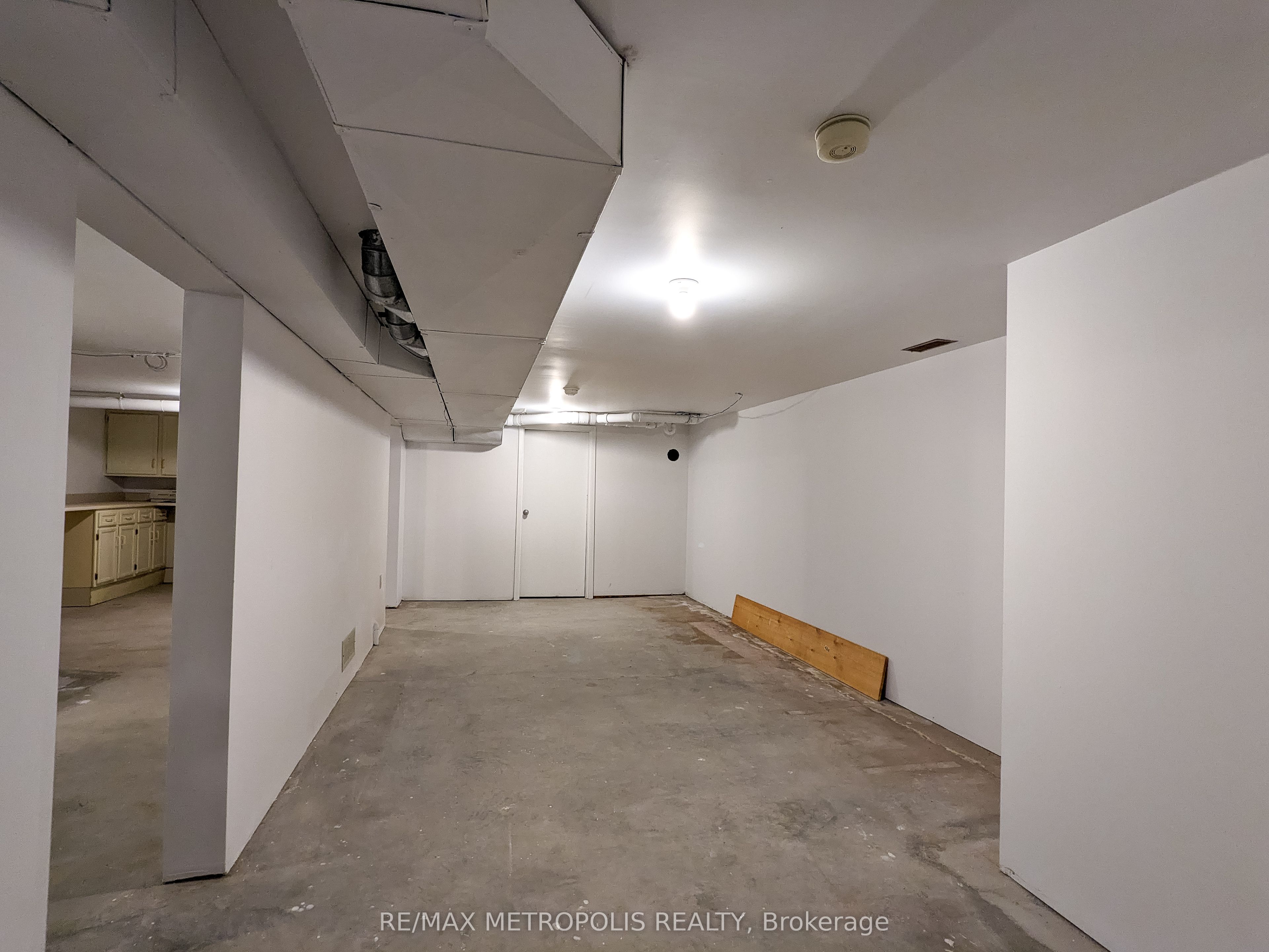 140 Cameron Street Property Photo 22