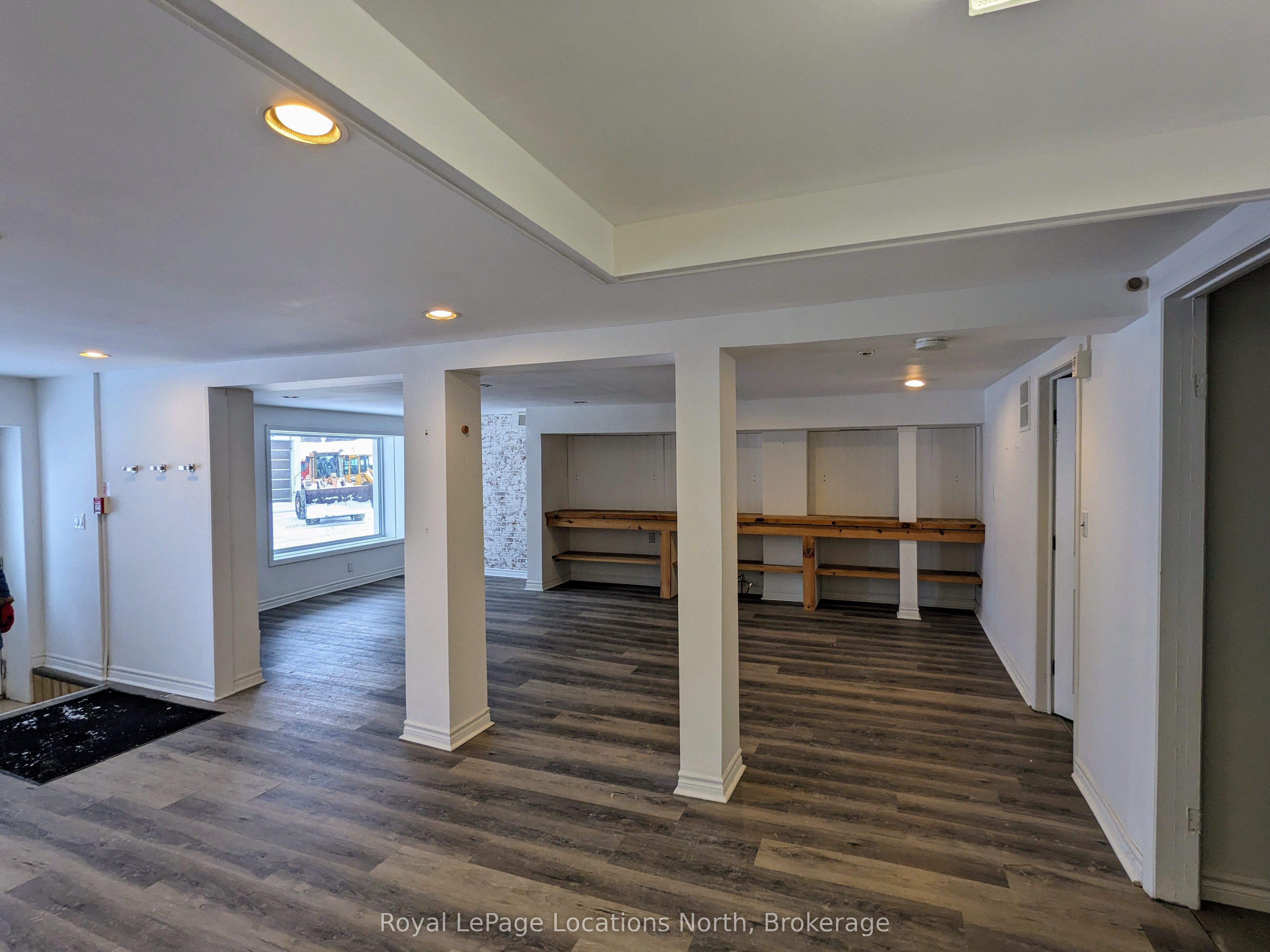 #1 - 164 Clark Street Property Photo 7