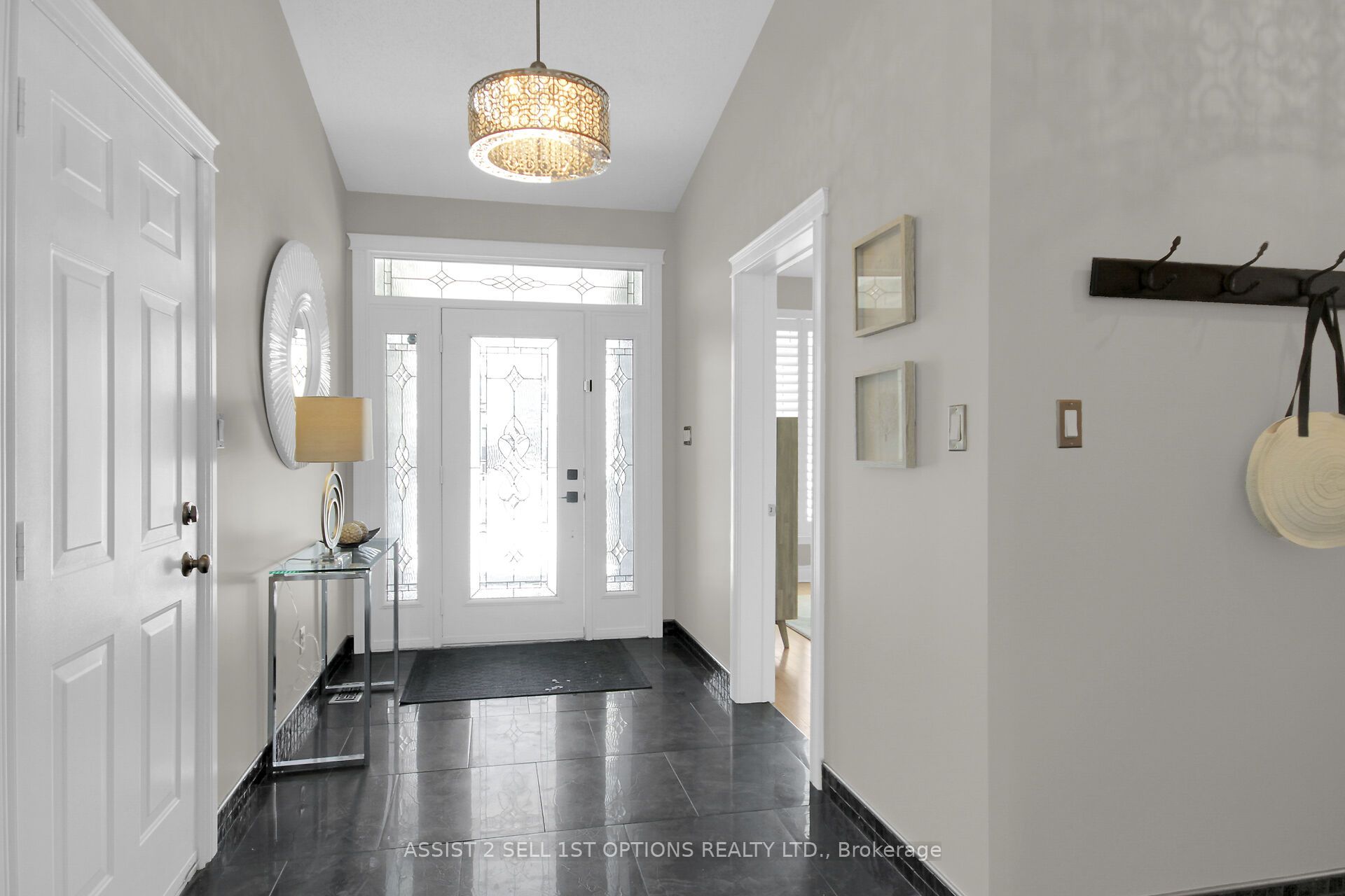 125 Golflinks Drive Property Photo 2