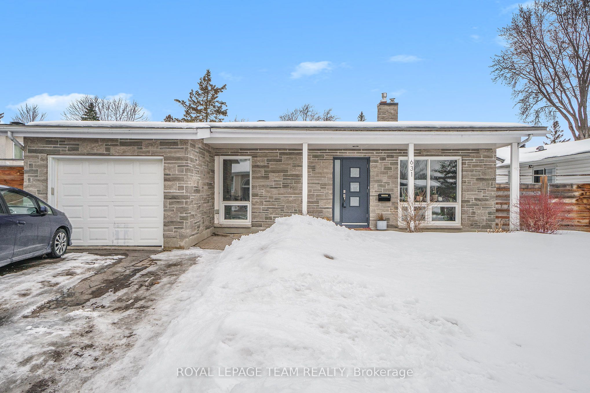 631 Glenhurst Cres Property Photo
