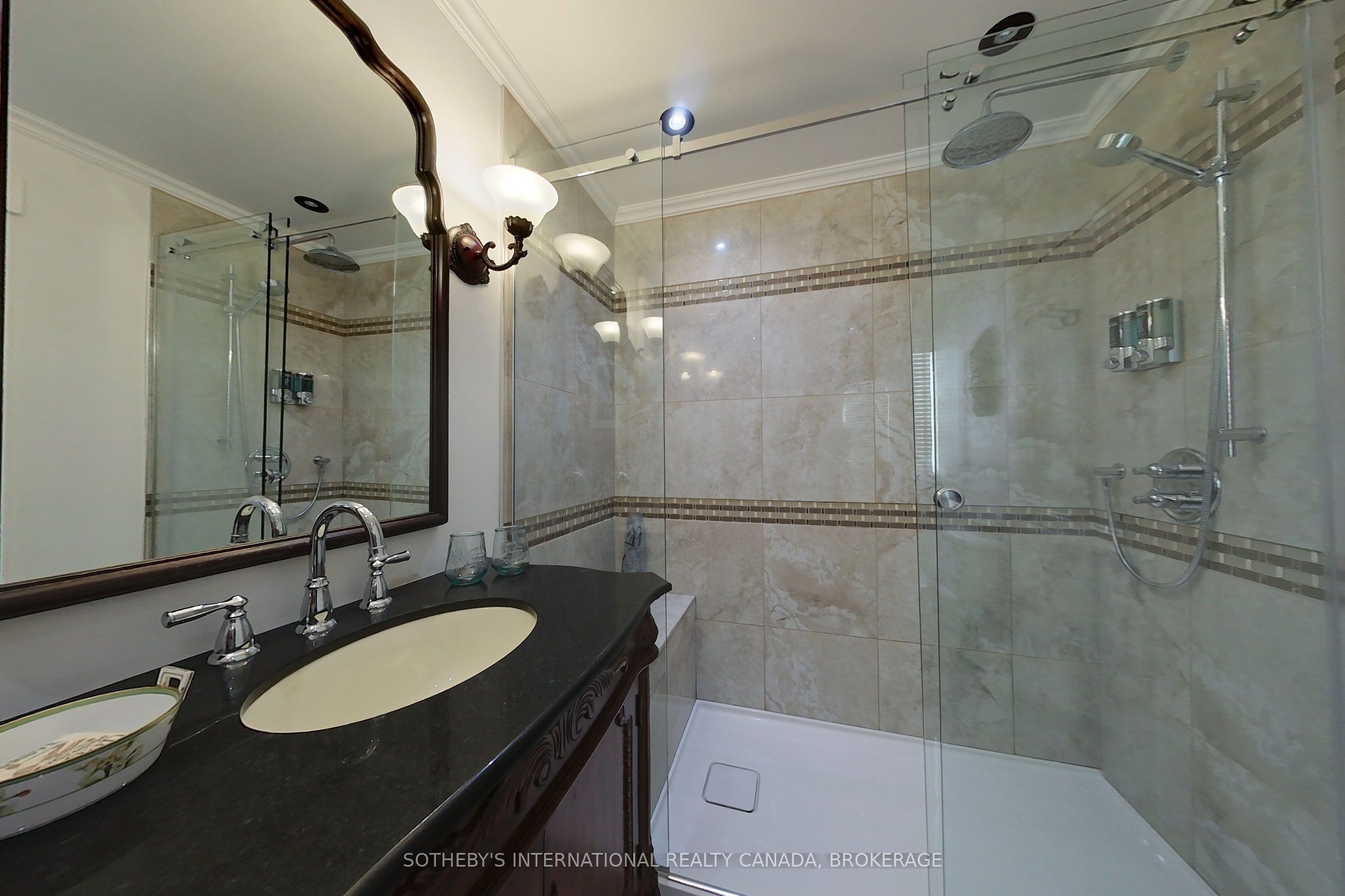 40 First Street Property Photo 24
