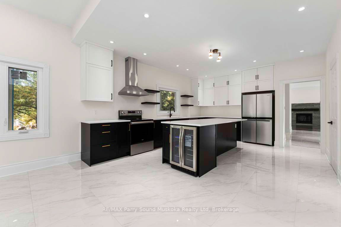 14-16 Knowles Crescent Property Photo 13