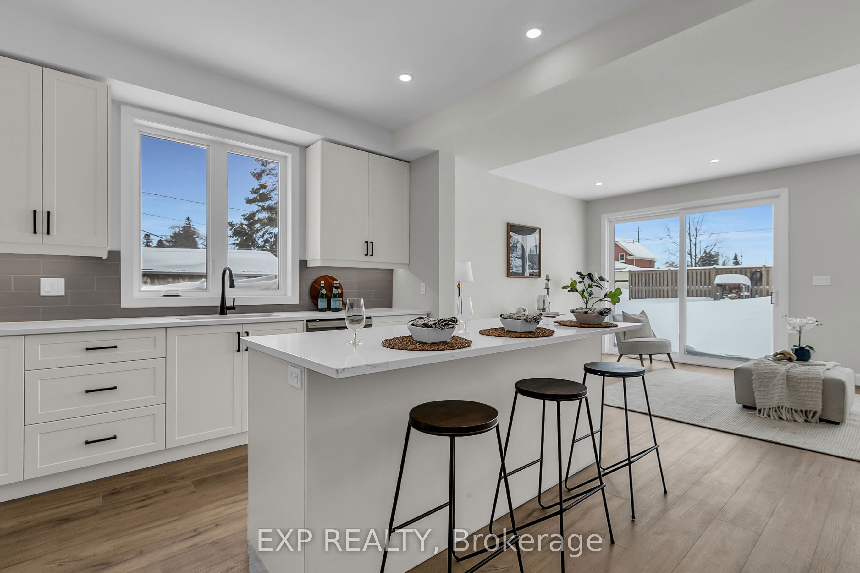 #a - 29 Park Avenue Property Photo 6