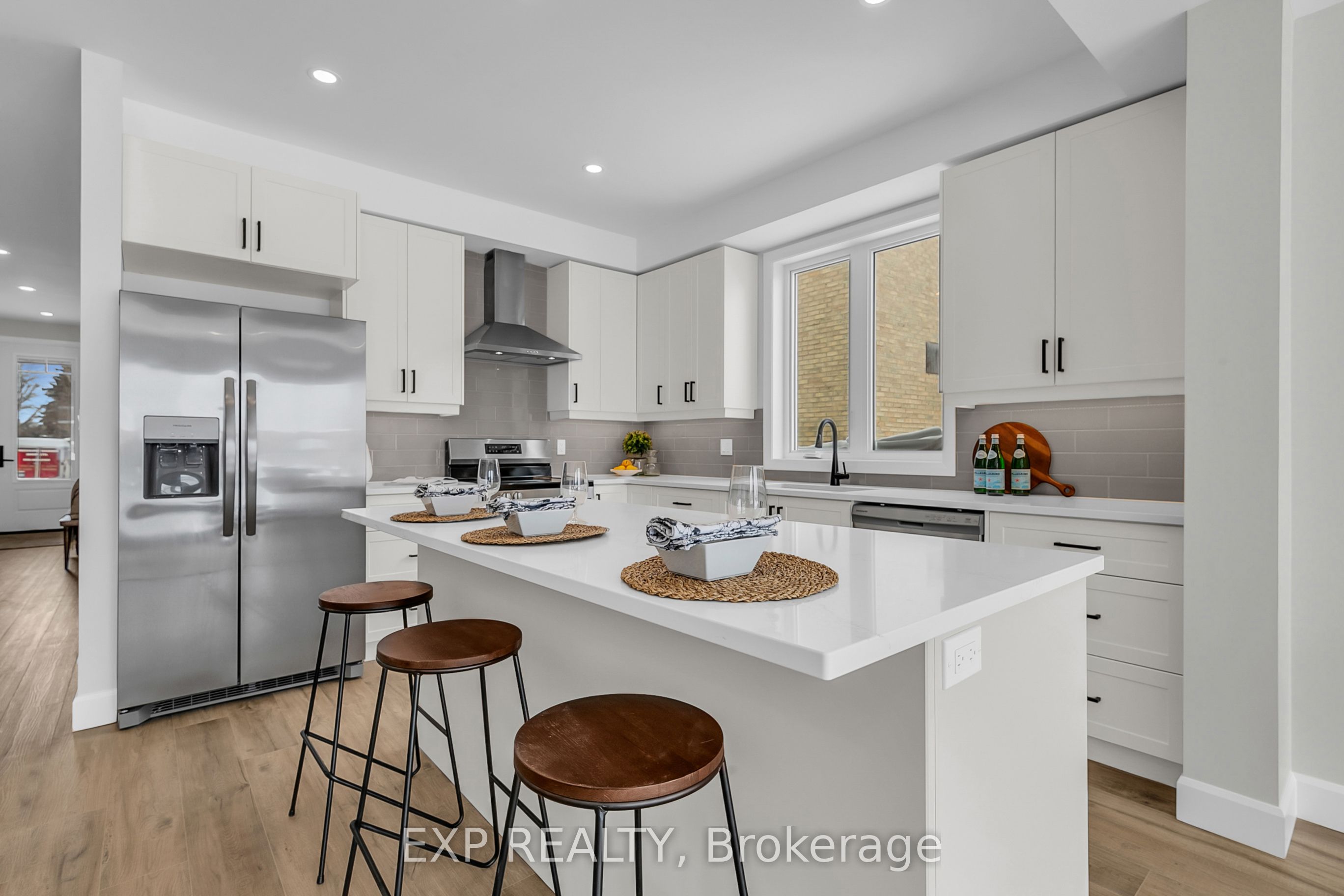 #a - 29 Park Avenue Property Photo 9