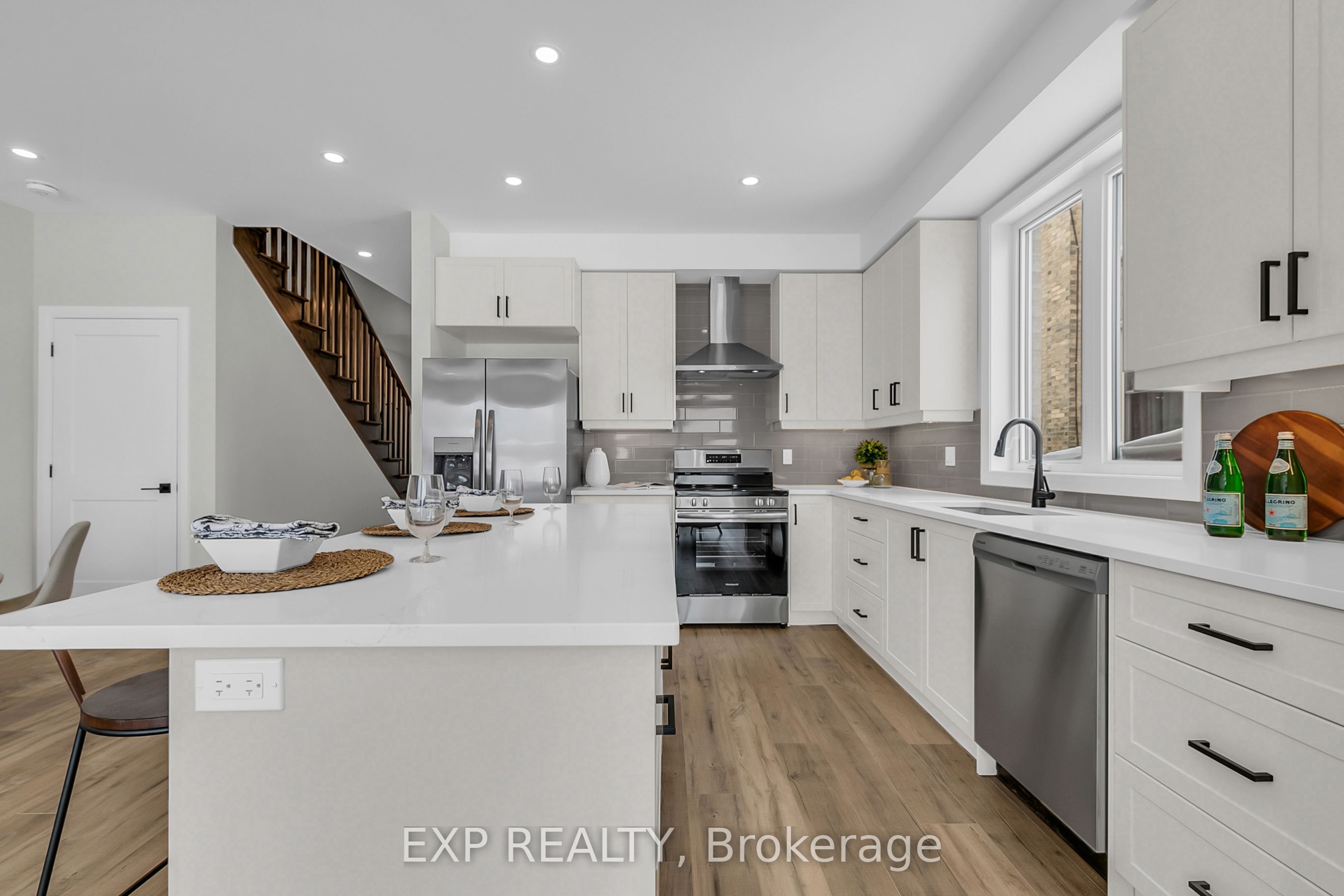 #a - 29 Park Avenue Property Photo 10
