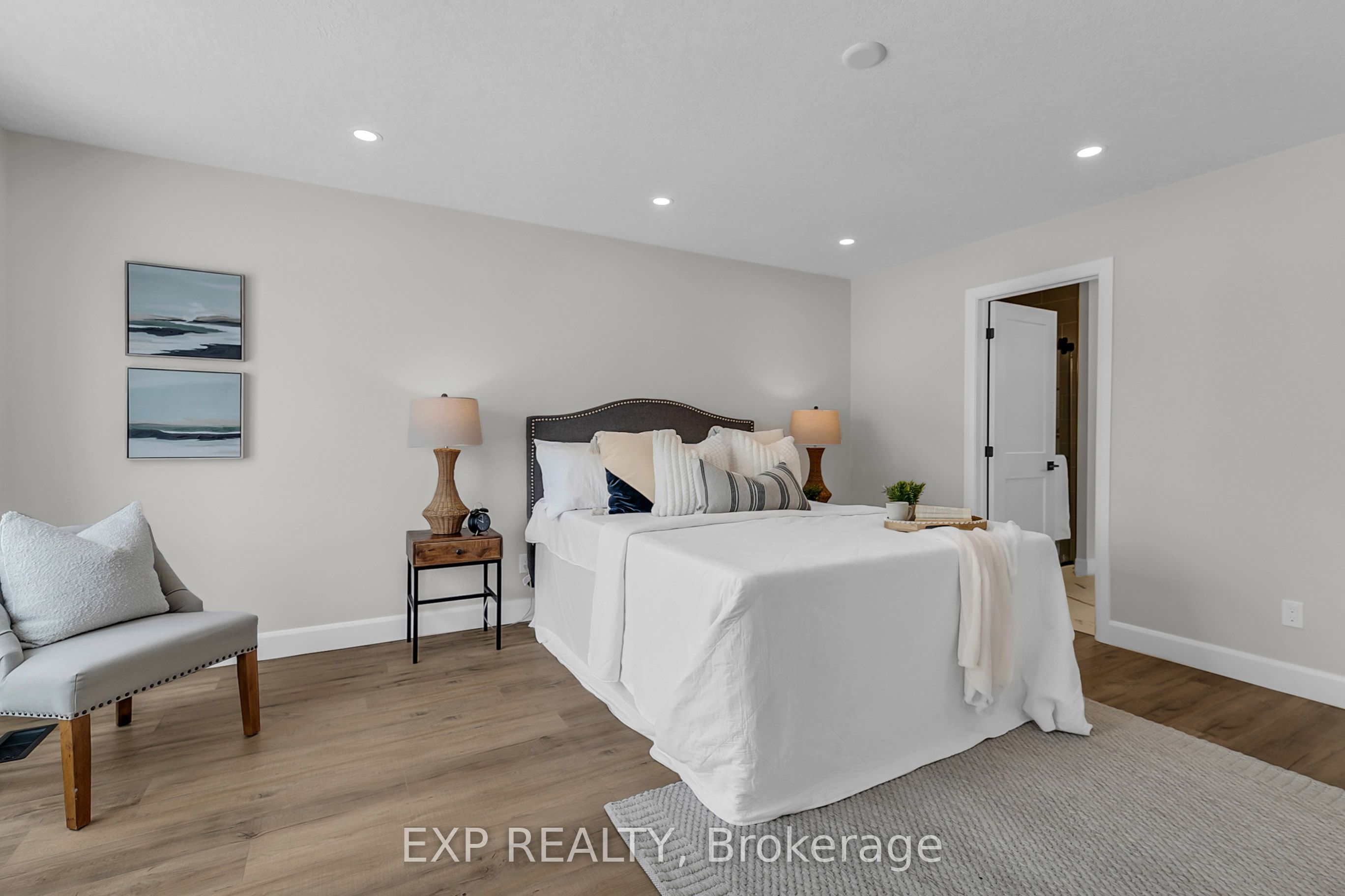 #a - 29 Park Avenue Property Photo 25