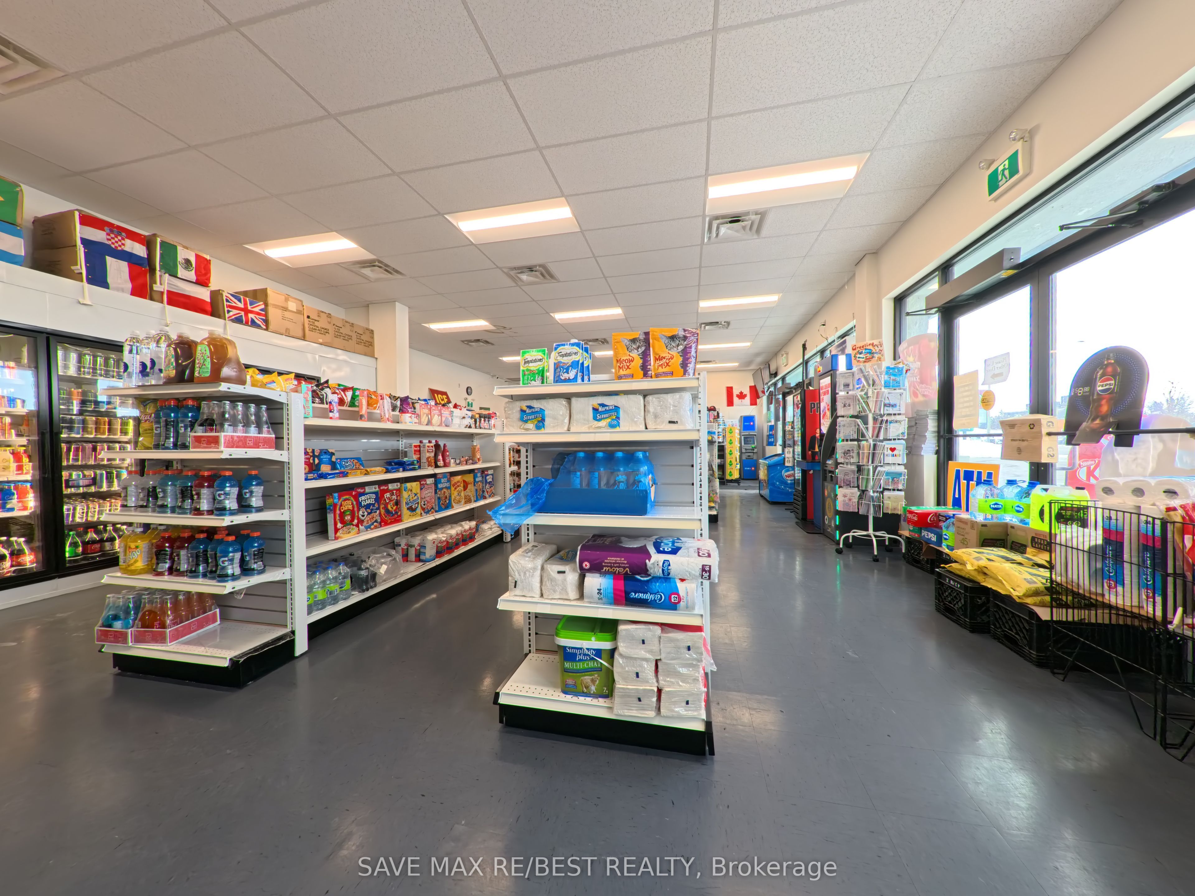 801 Dundas Street Property Photo 3