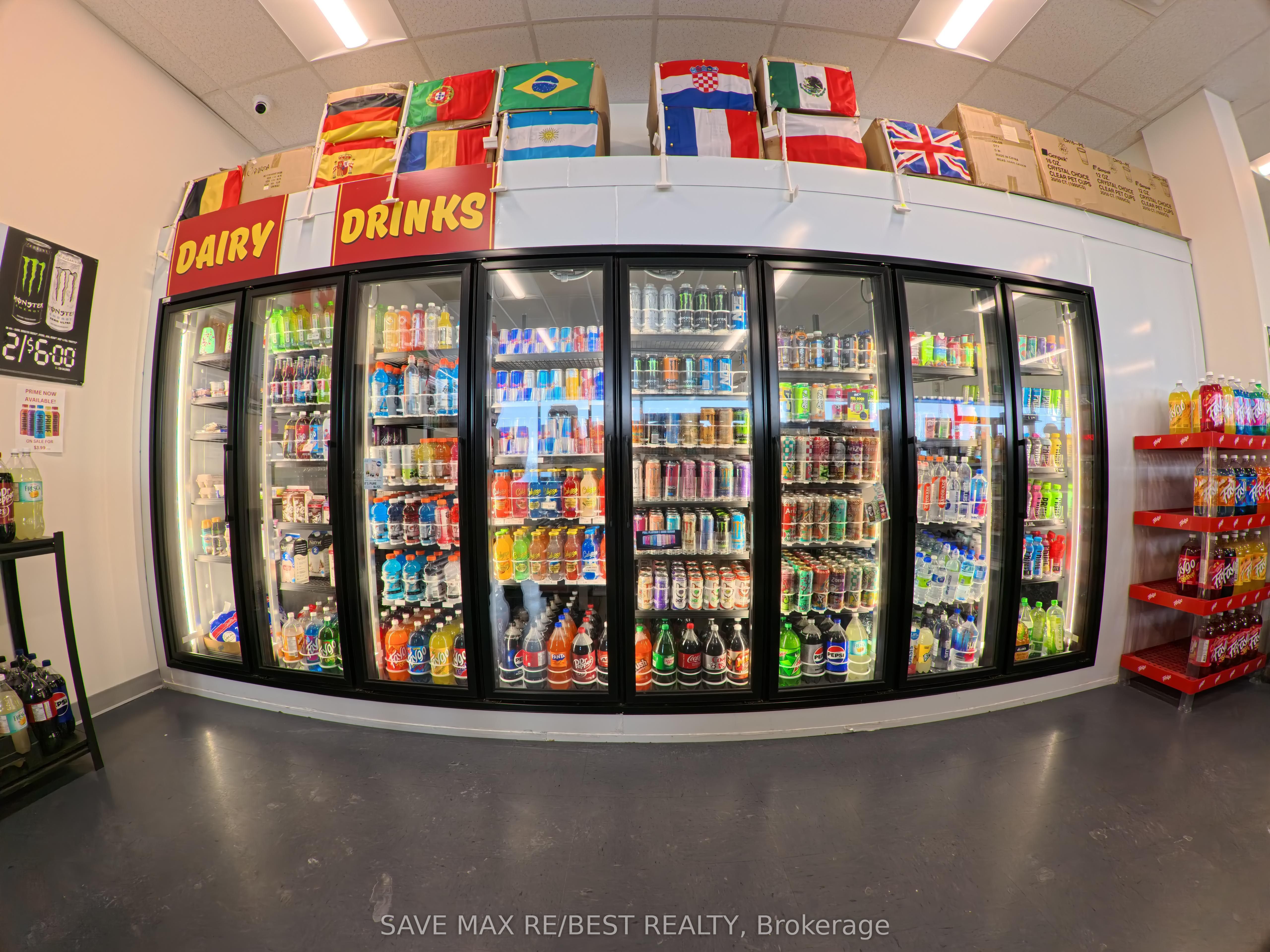 801 Dundas Street Property Photo 11