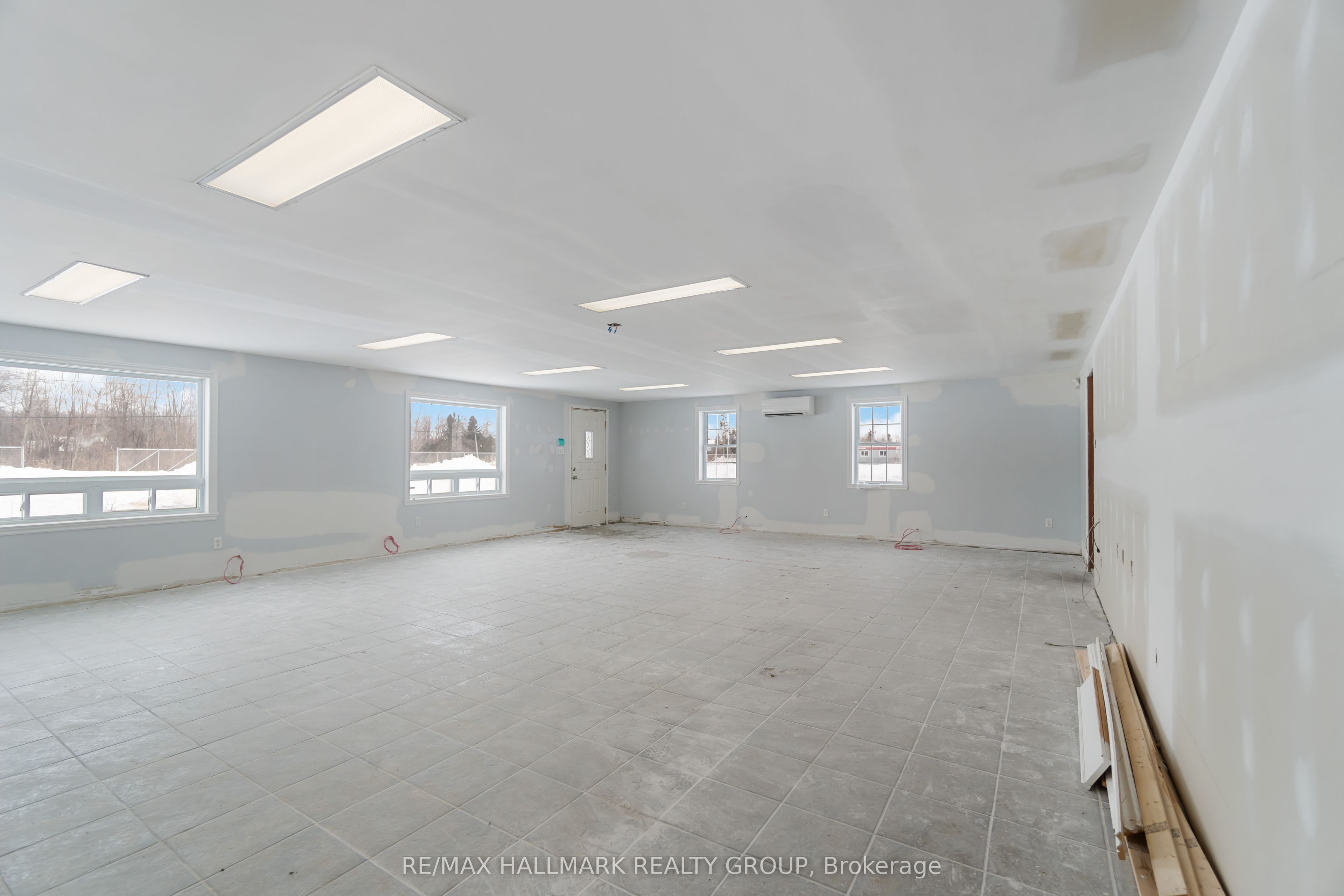 21899 Old Highway 2 Highway Property Photo 9