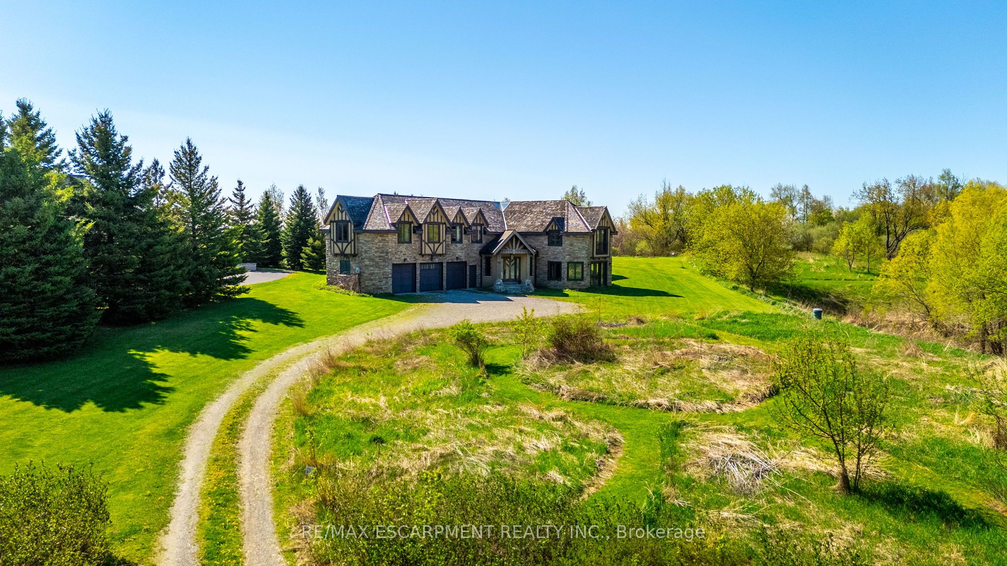 76 Oak Avenue Property Photo