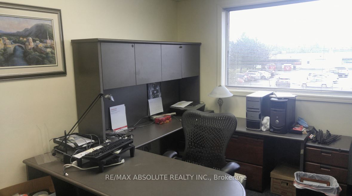 #51 - 5450 Canotek Road Property Photo 20
