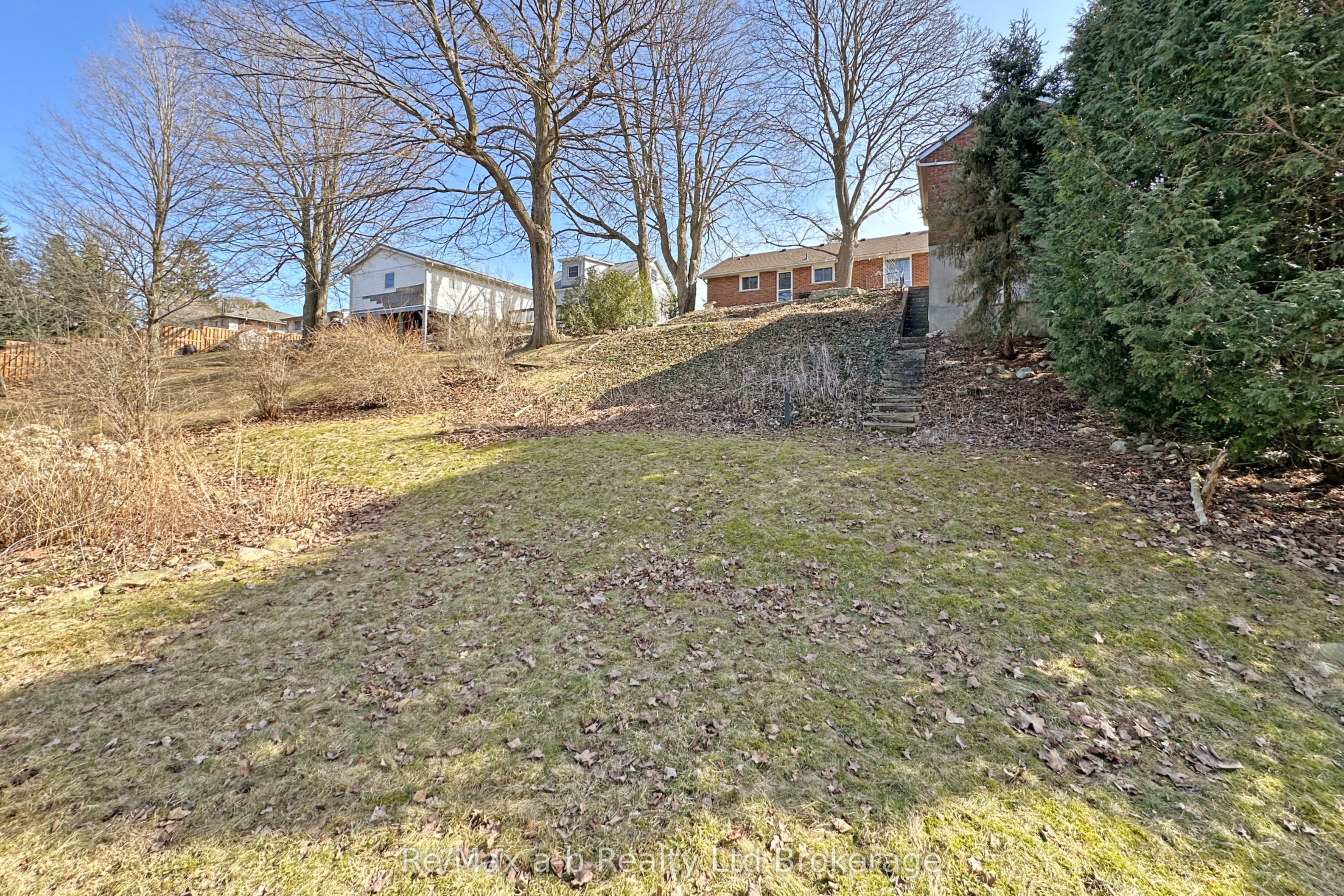 173 Park Row Property Photo 41