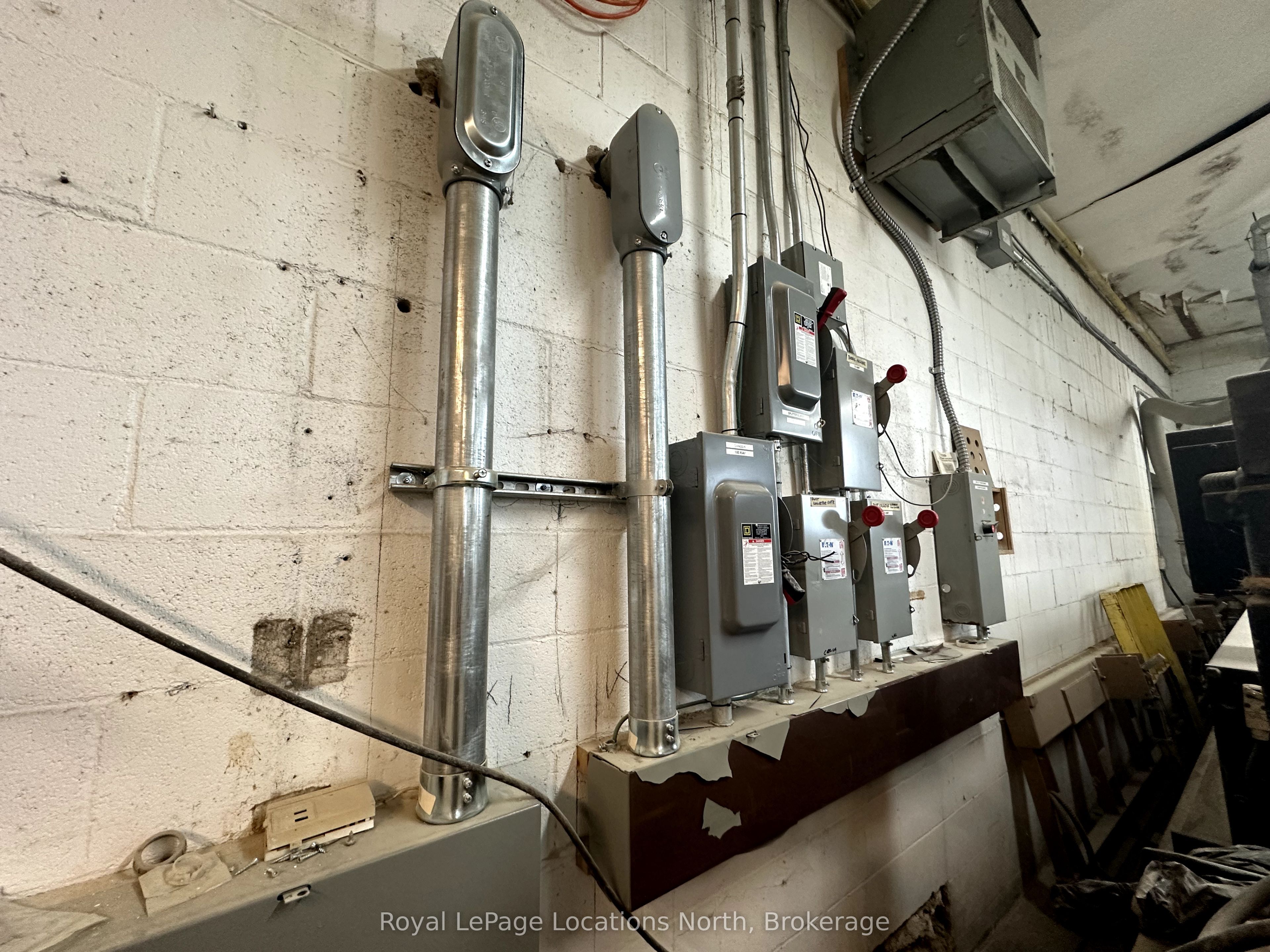 705 Garafraxa Street Property Photo 15