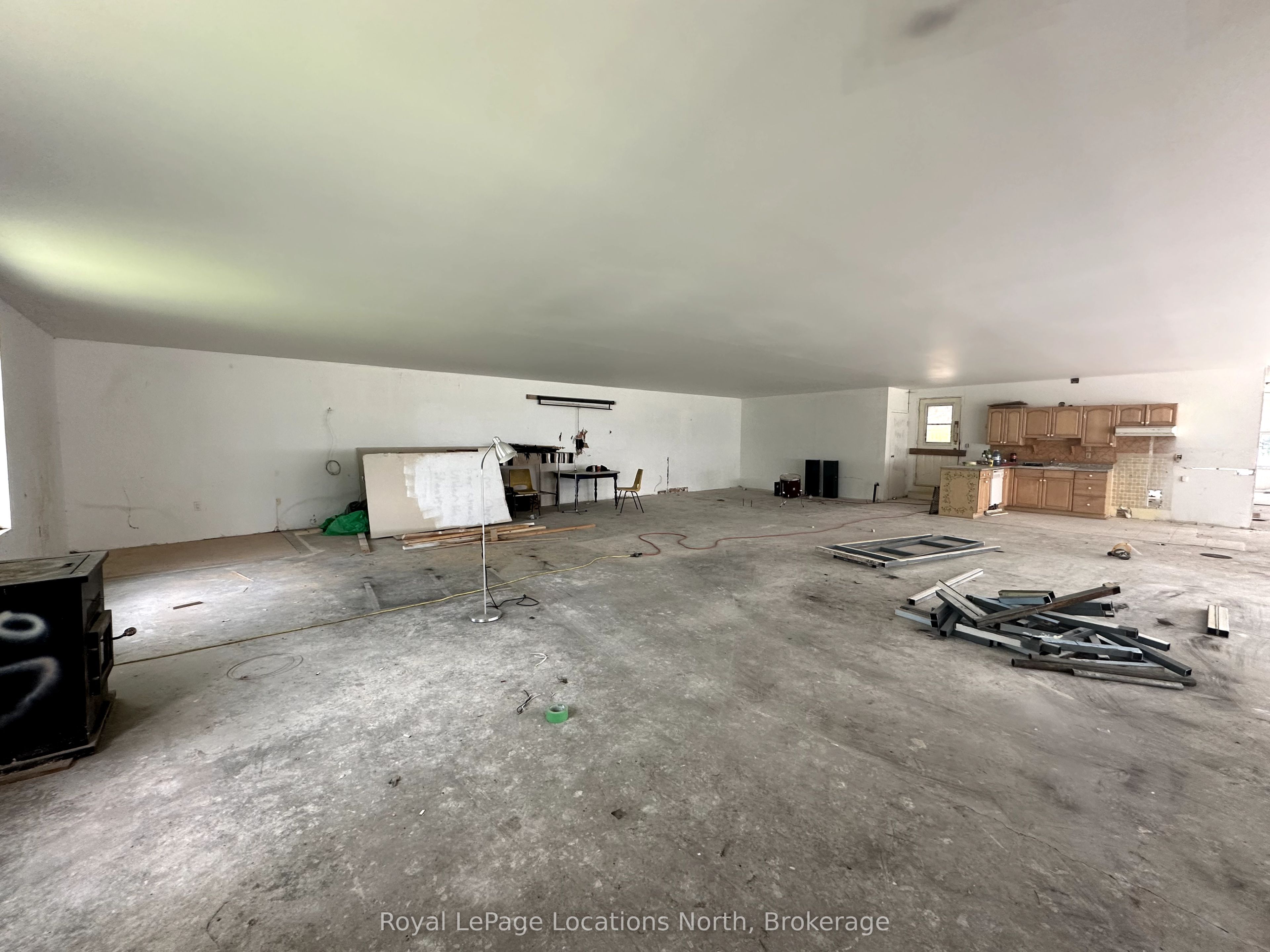 705 Garafraxa Street Property Photo 20