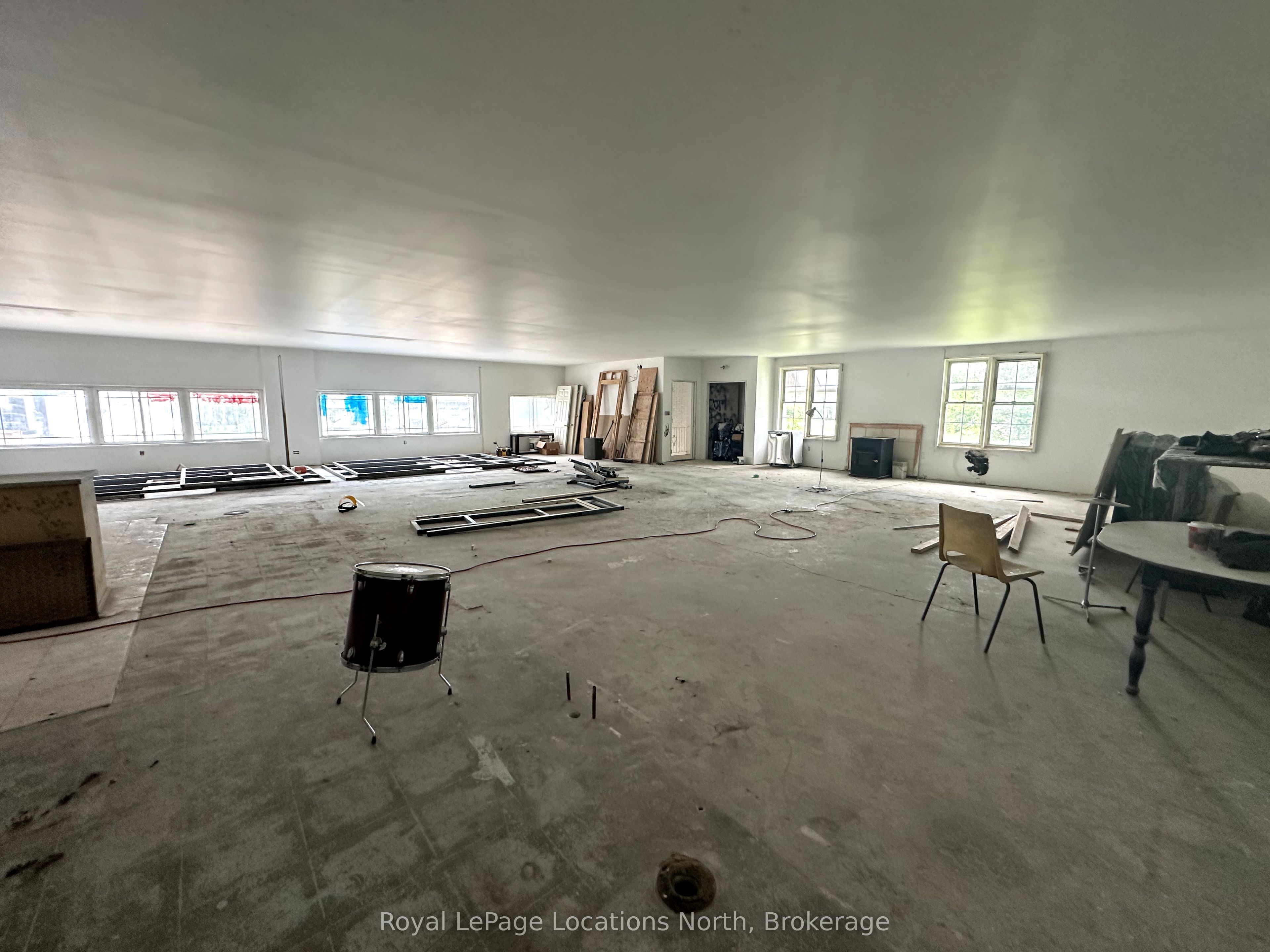705 Garafraxa Street Property Photo 23
