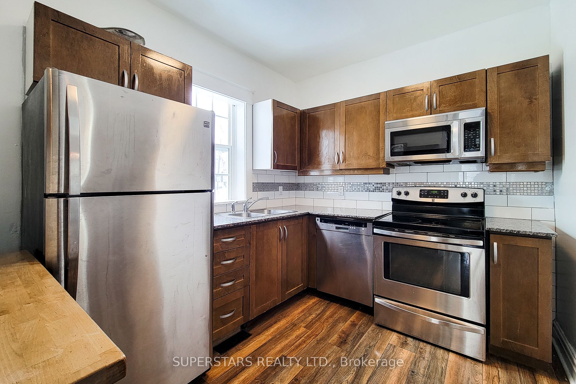 5463 Palmer Avenue Property Photo 13