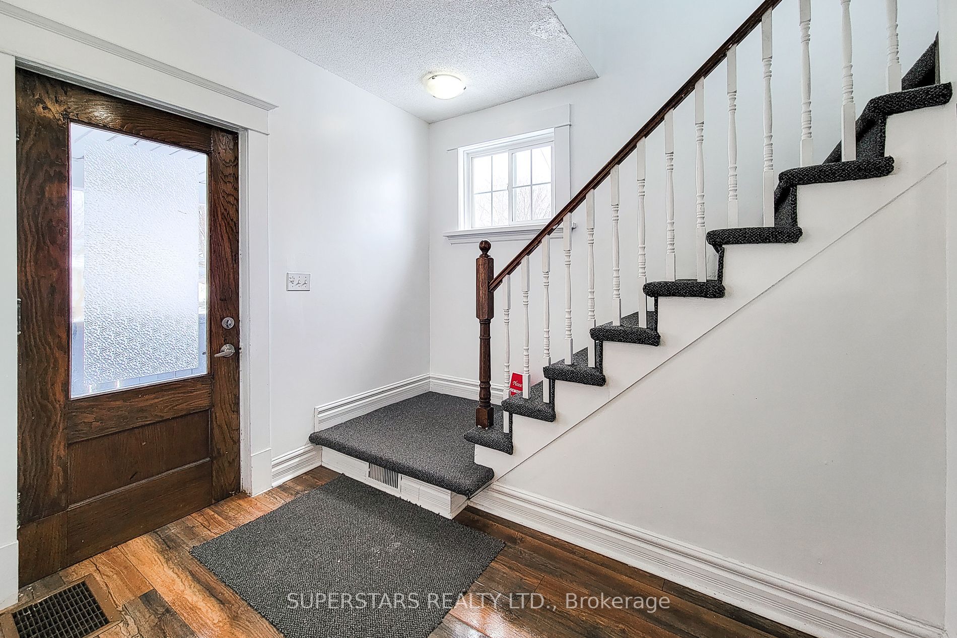5463 Palmer Avenue Property Photo 16