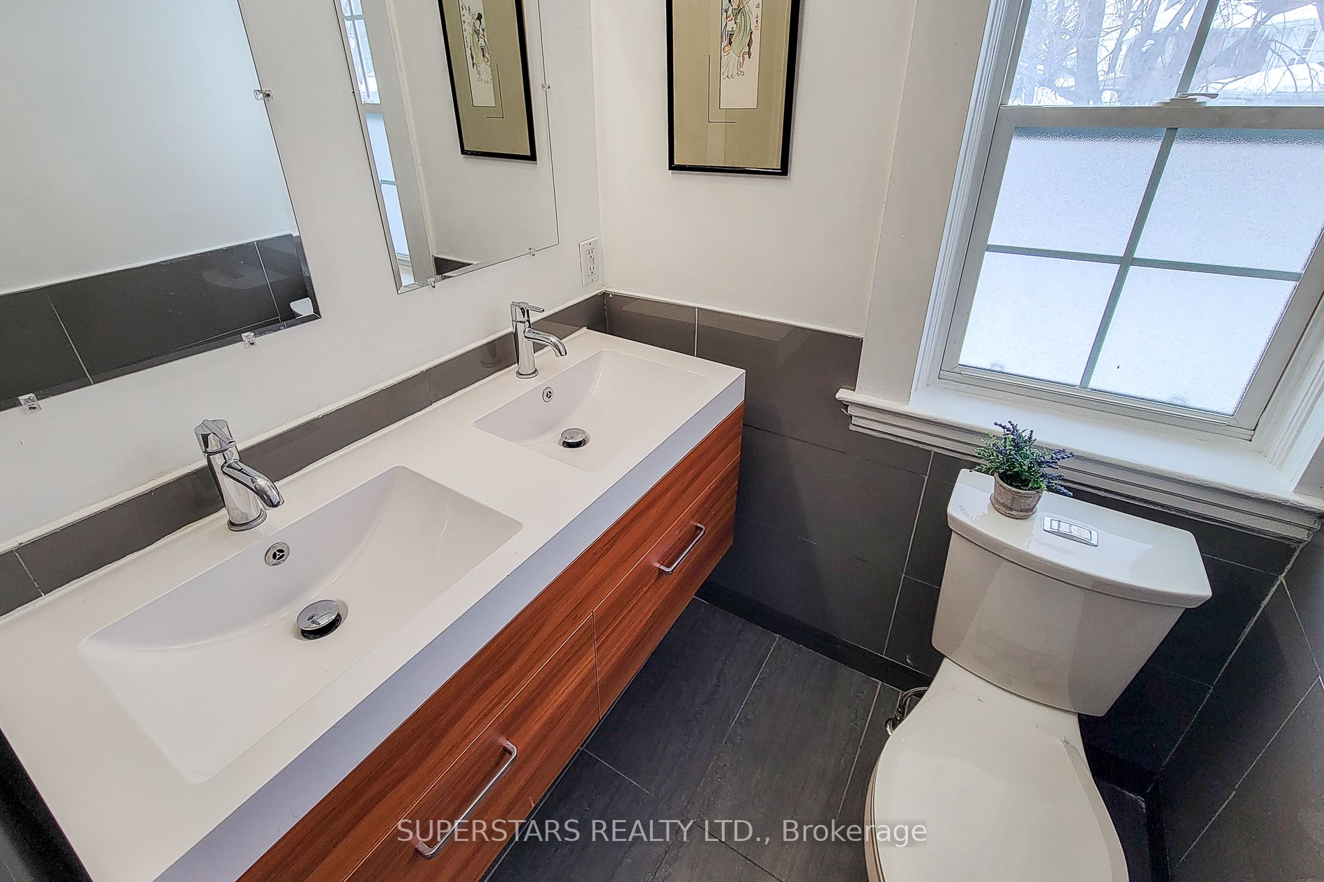 5463 Palmer Avenue Property Photo 24