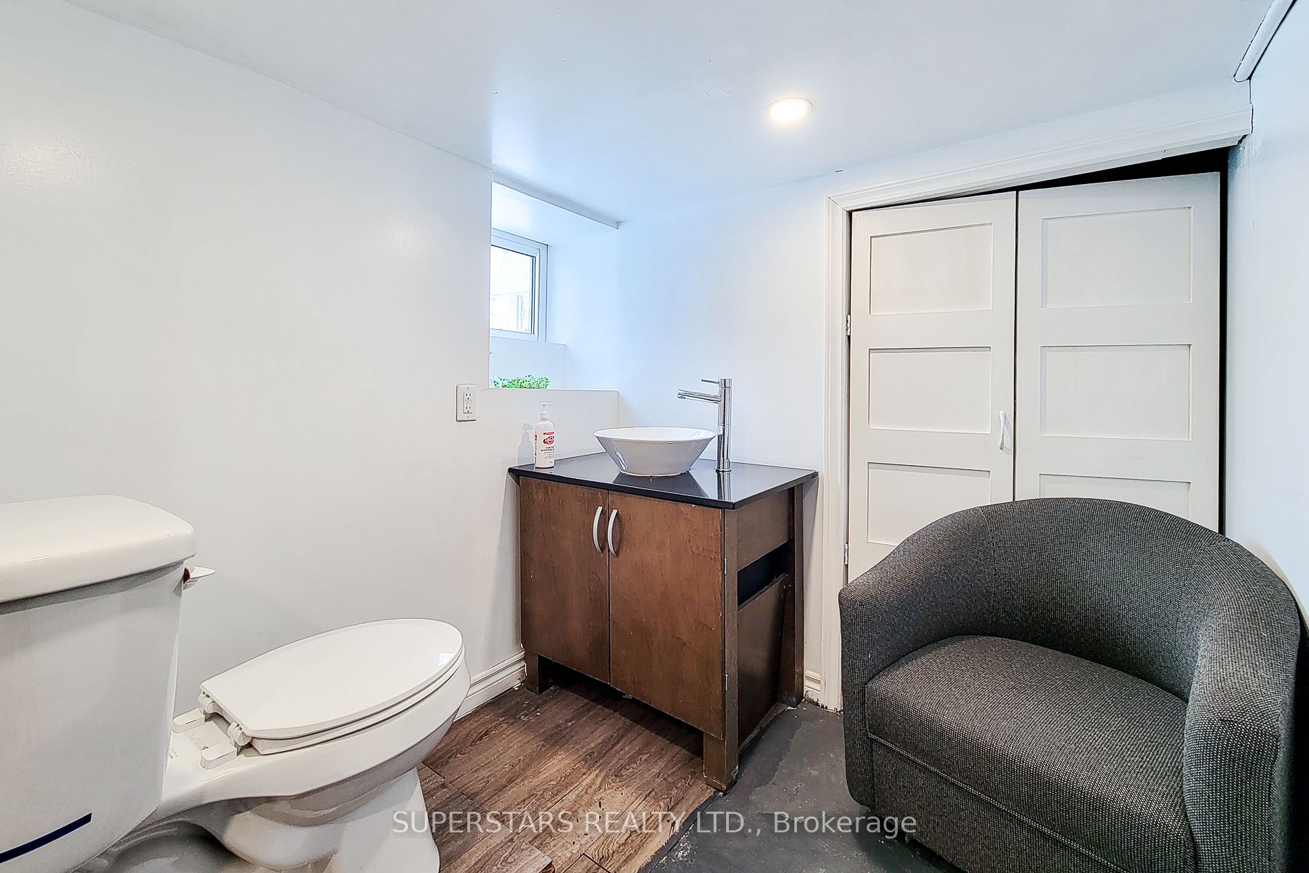 5463 Palmer Avenue Property Photo 27
