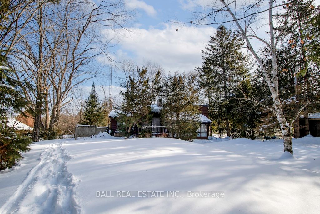 2187 Dunford Road Property Photo 30
