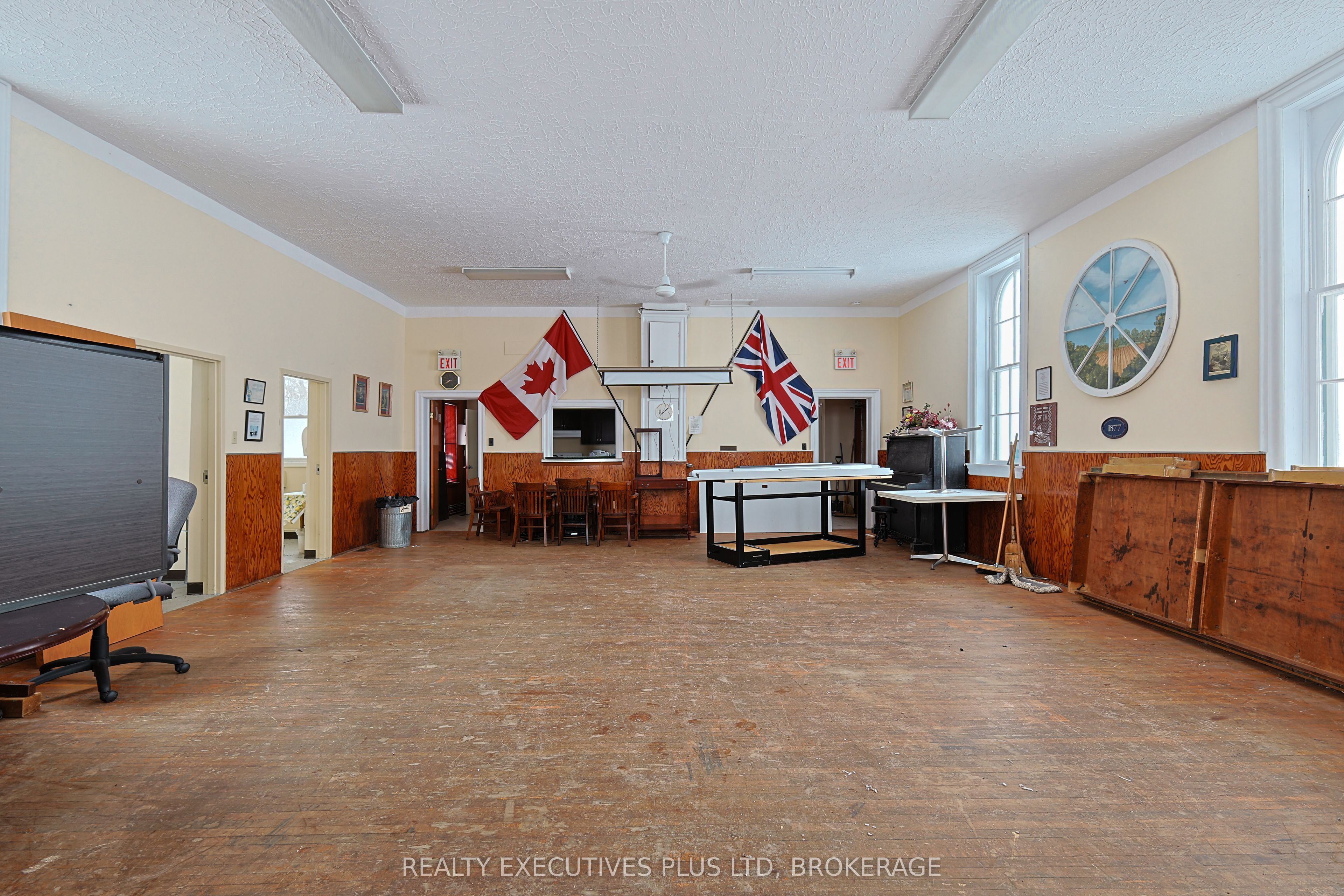 11211 Sodom Road Property Photo 5