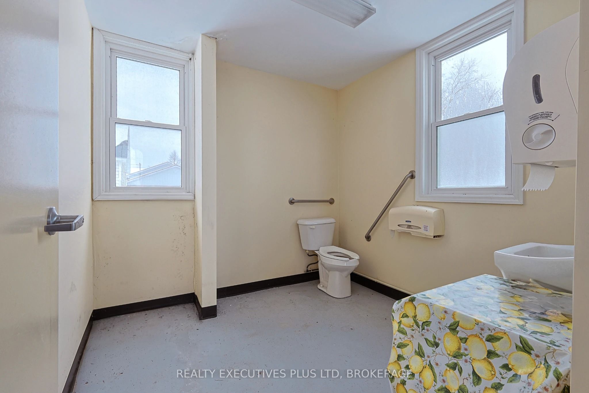 11211 Sodom Road Property Photo 7