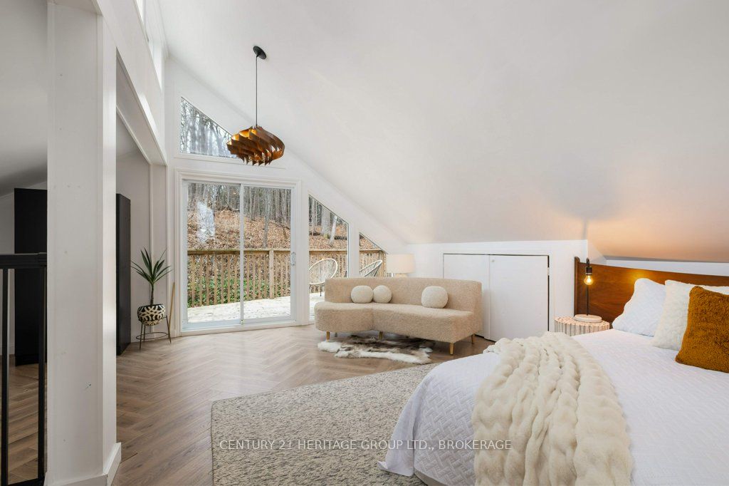 4 Booth Avenue Property Photo 17