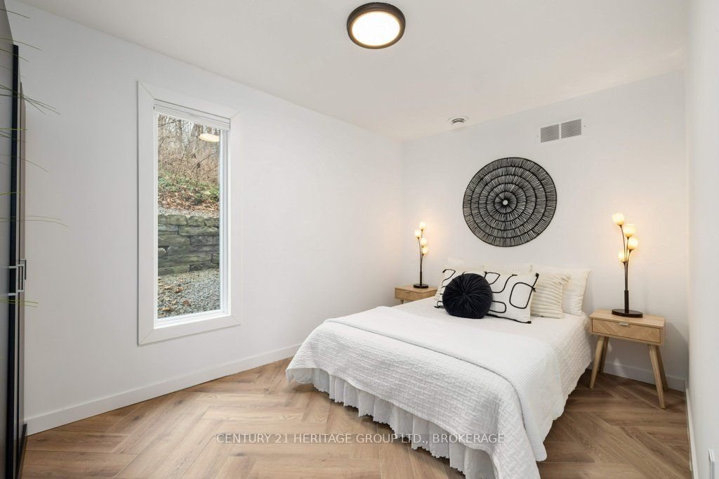 4 Booth Avenue Property Photo 23