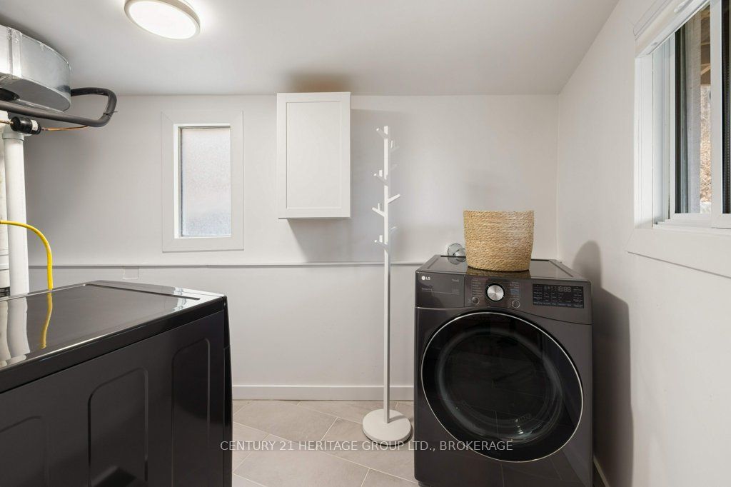 4 Booth Avenue Property Photo 27