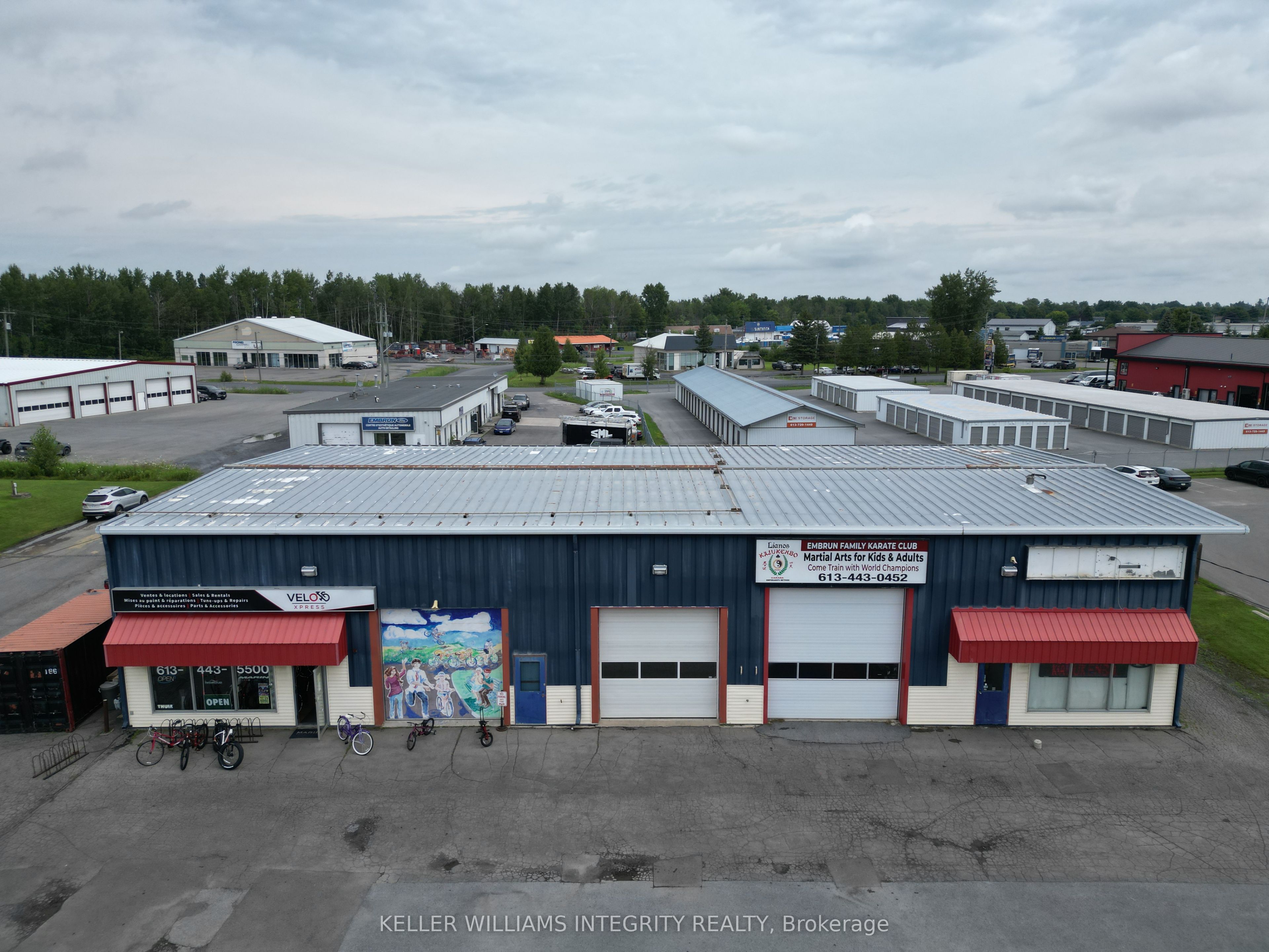 671 Notre Dame Street Property Photo