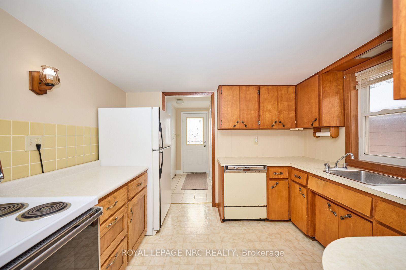 21 Melrose Avenue Property Photo 16