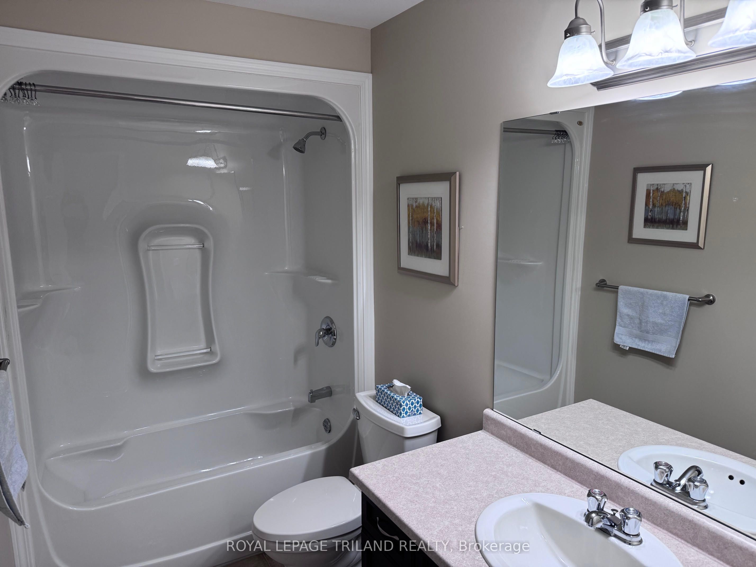 #9 - 1625 Purser Street Property Photo 14