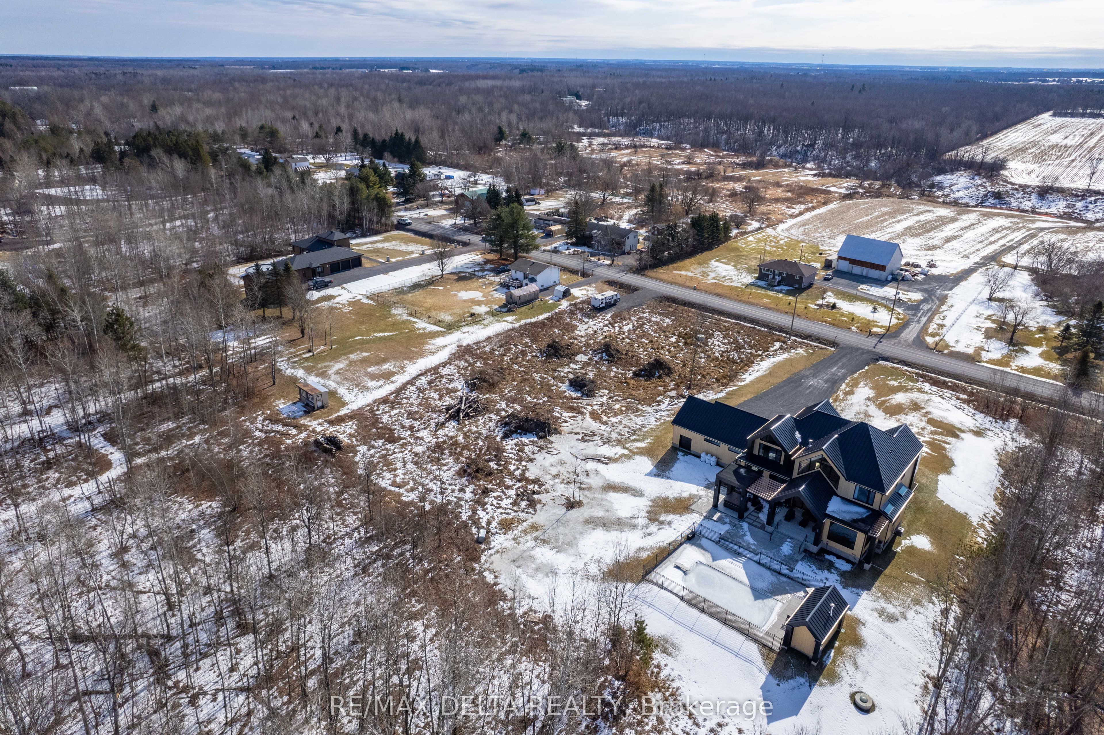 1504 Calypso Road Property Photo 9