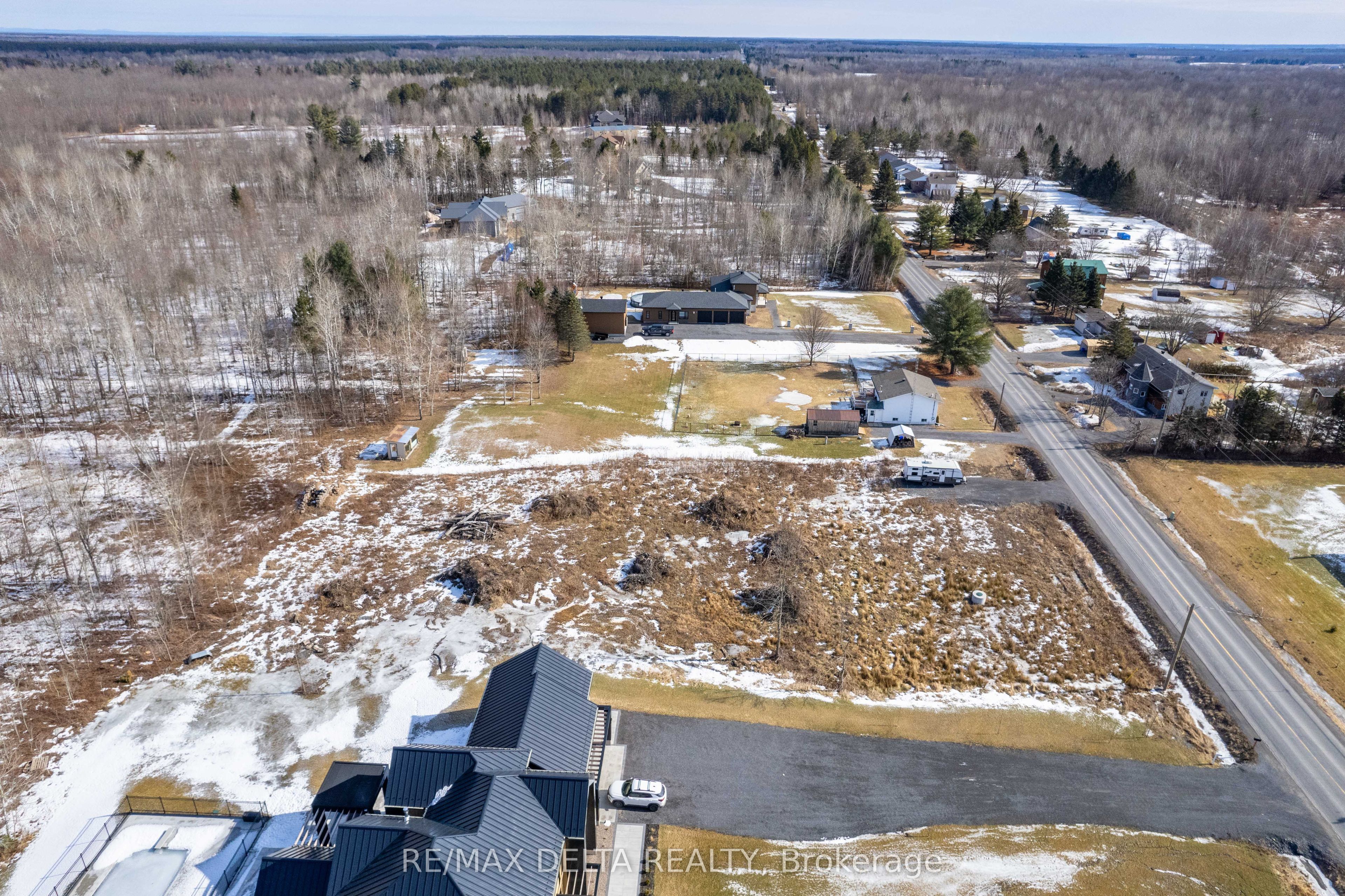 1504 Calypso Road Property Photo 10