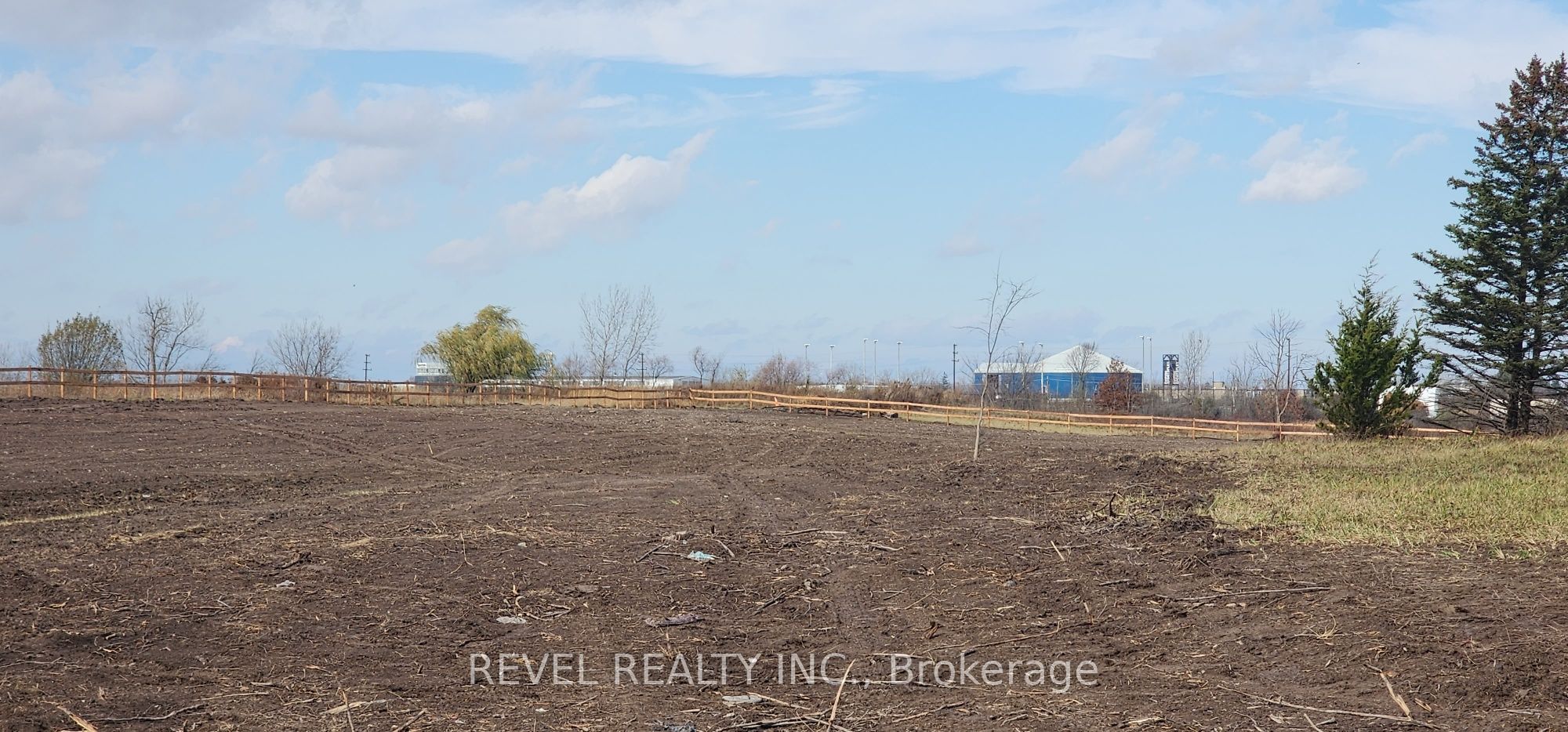 260 Colborne Street Property Photo 9