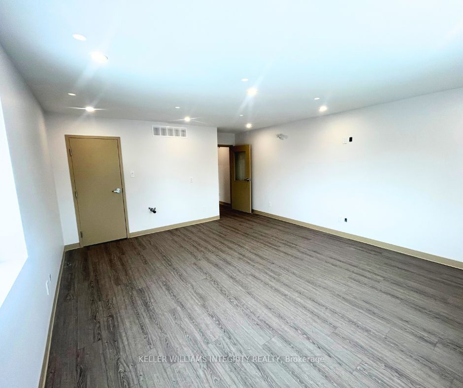 #commercial - 14c Labrosse Street Property Photo 3