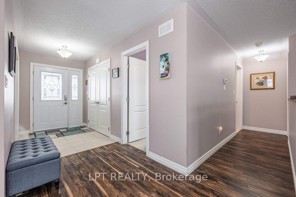 2 Merrill Drive Property Photo 4