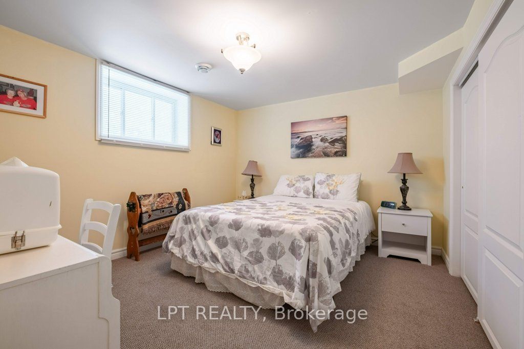 2 Merrill Drive Property Photo 23