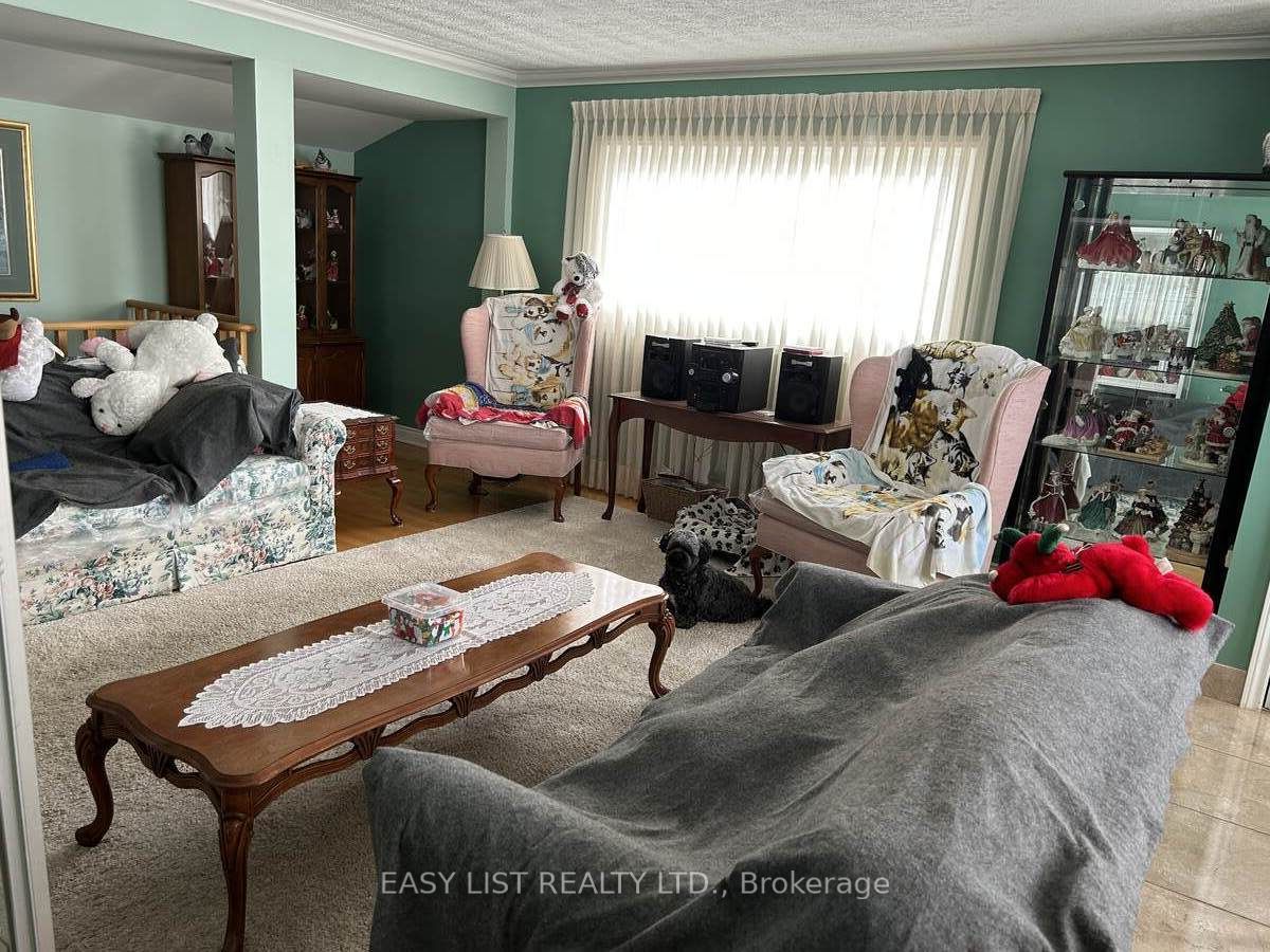 455 Campbell Street Property Photo 16