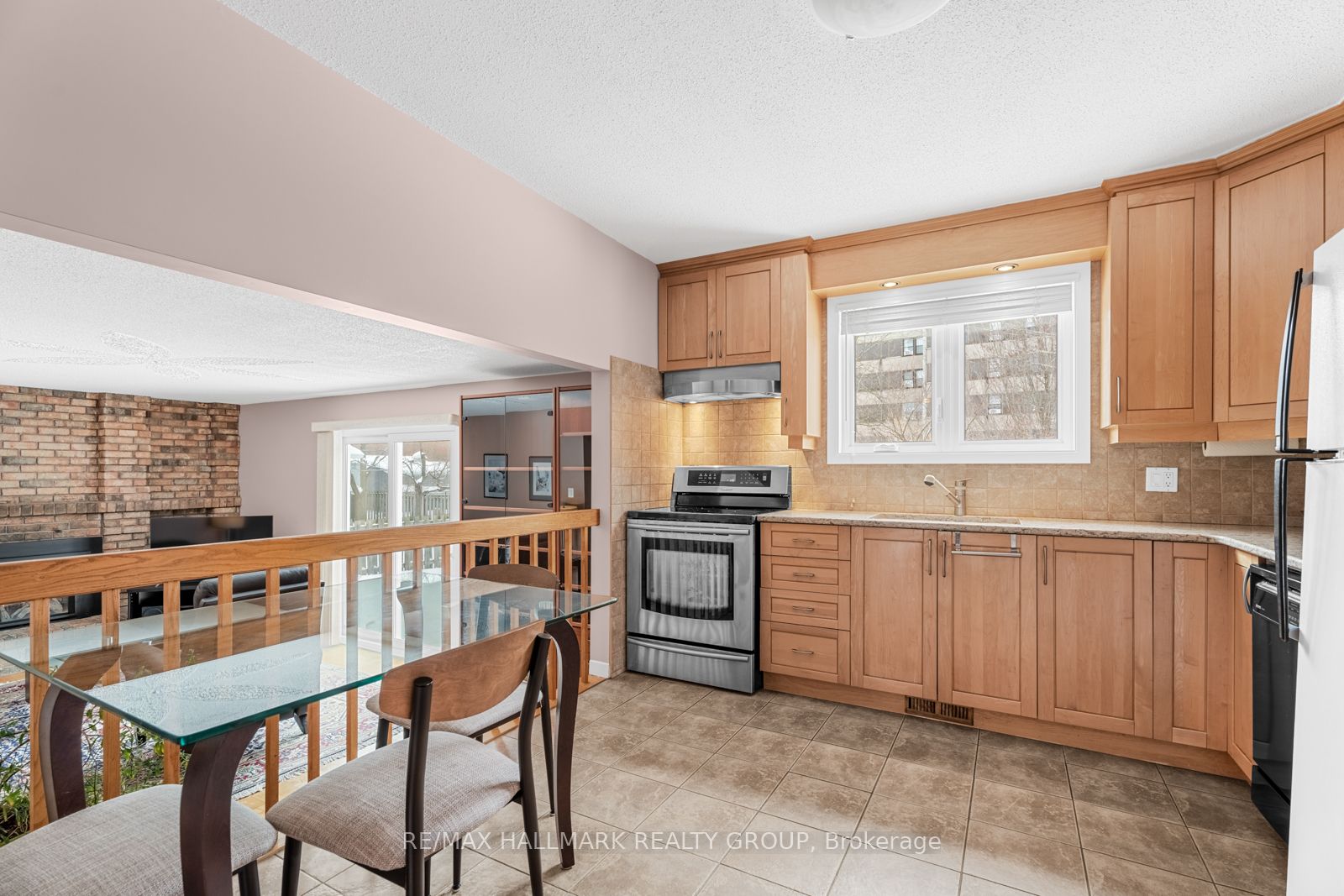 4754 Donovan Court Property Photo 11