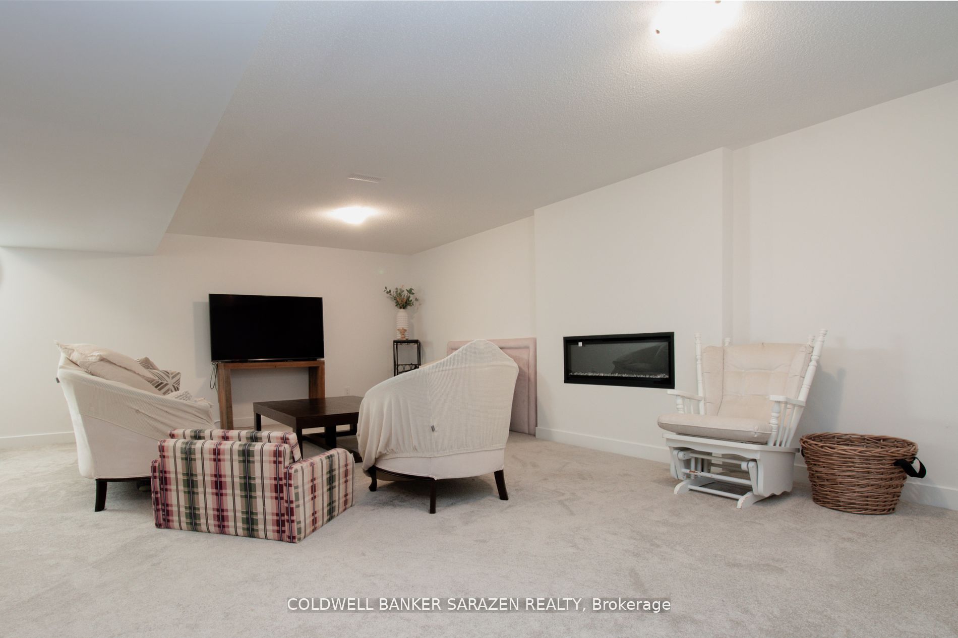 777 Ovation Grove Property Photo 17