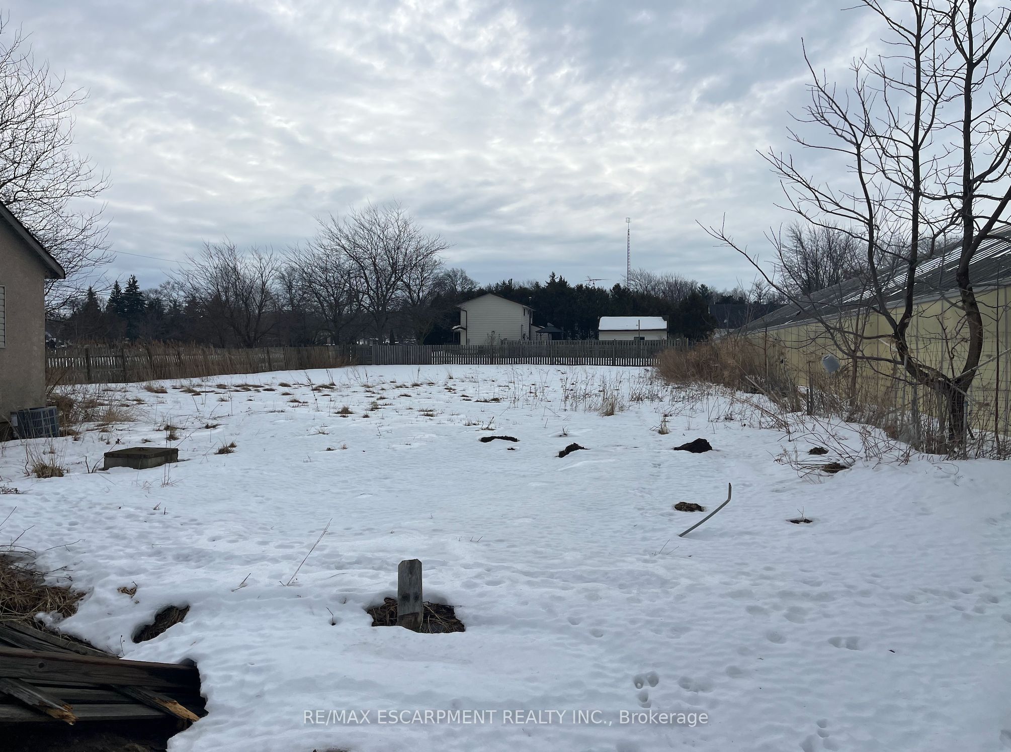 4060 Martin Road Property Photo 1